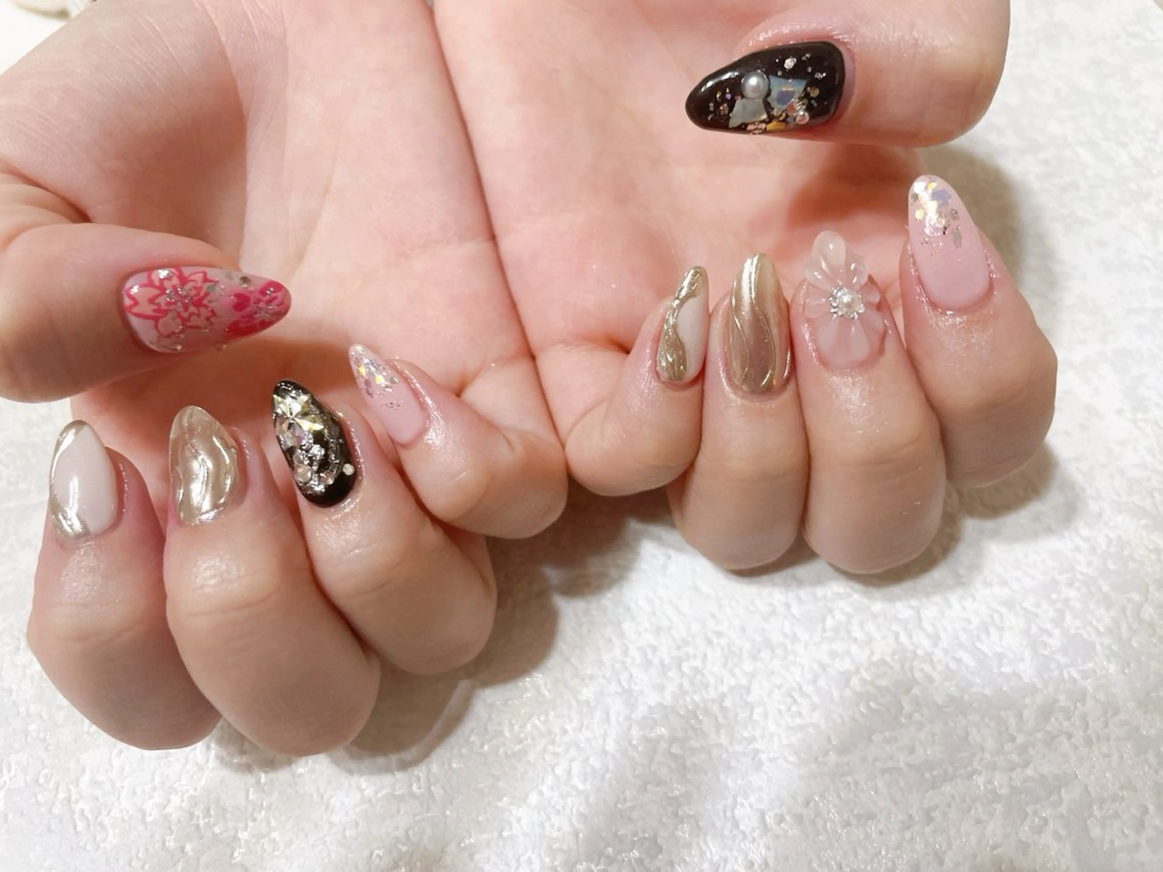 ネイル 成人式 ジェルネイル 韓国ネイル パラジェル 冬ネイル kikinail 溝の口のネイルデザイン
