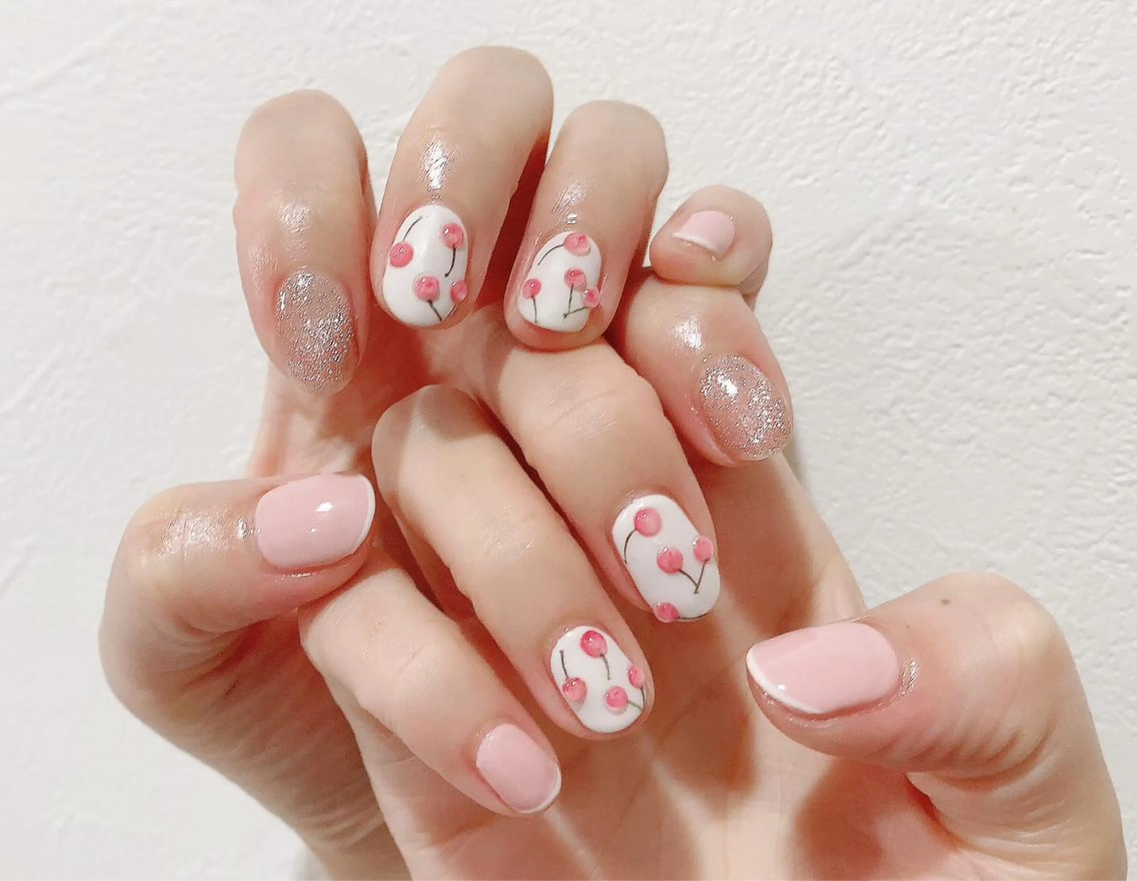 ネイル 中野 茅緩のネイルデザイン