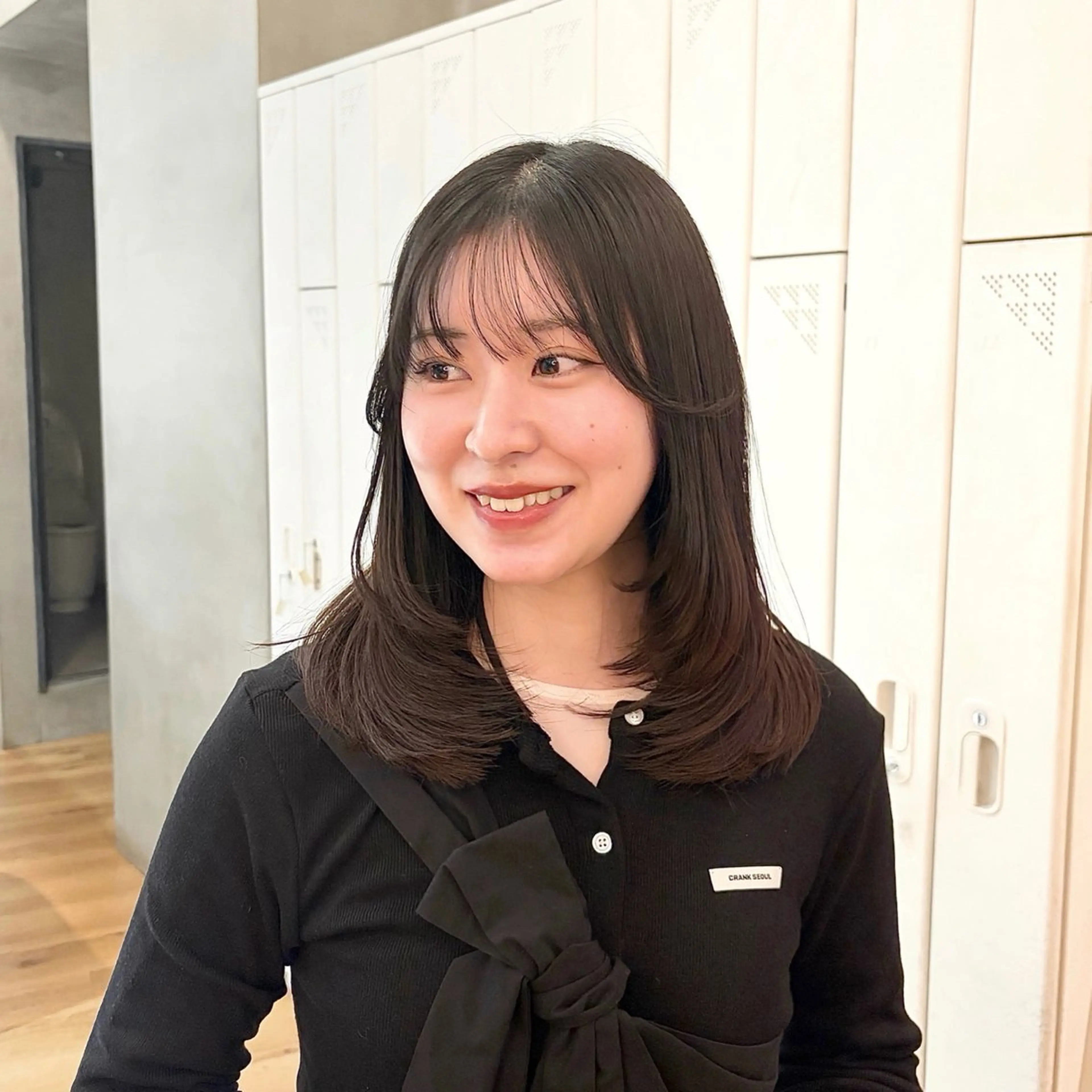 ミディアム レイヤーカット カット レイヤー/透明感 カラー/ホノカのヘアスタイル