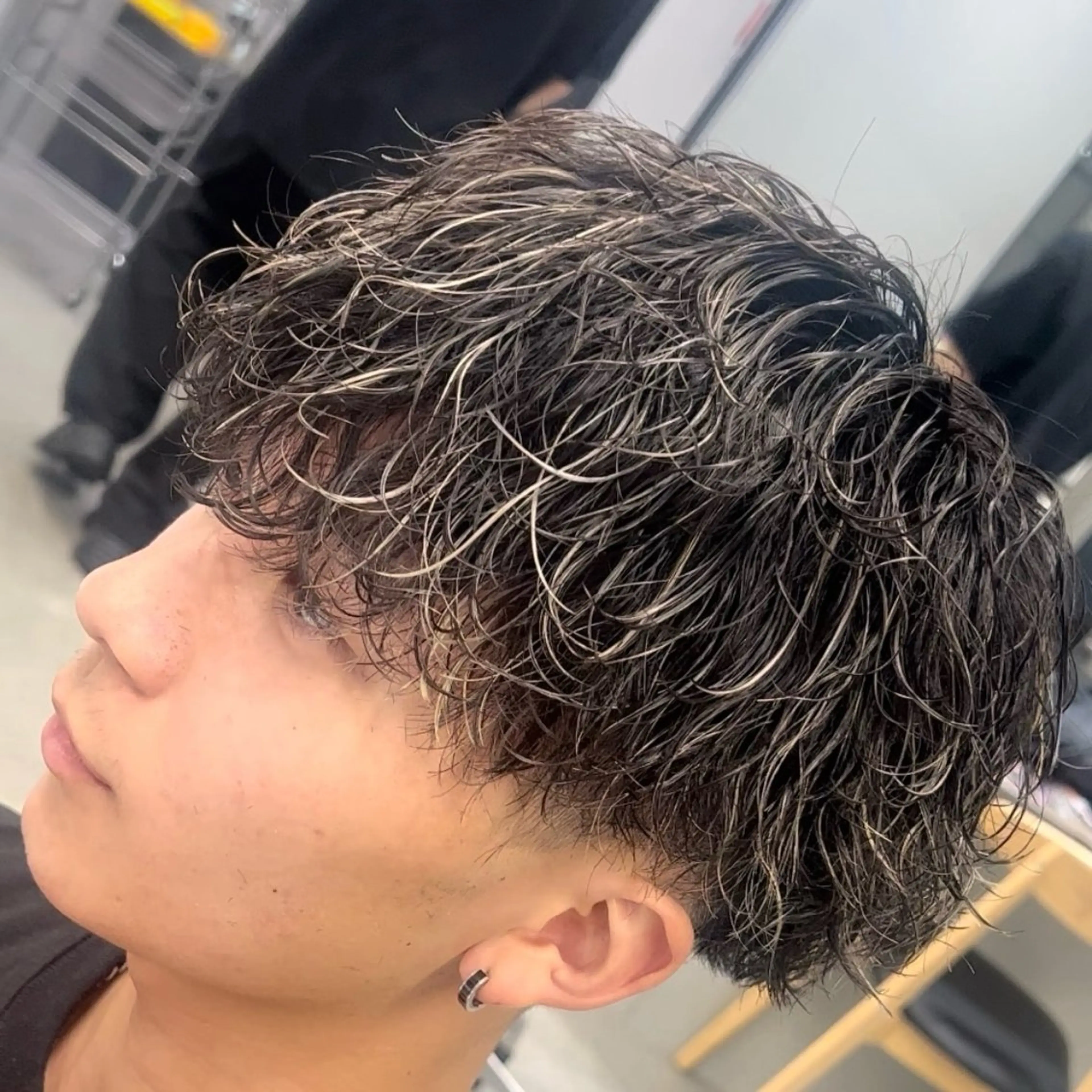 ミディアム カラー ヘアアレンジ メンズ fifth 石川 凪のヘアスタイル