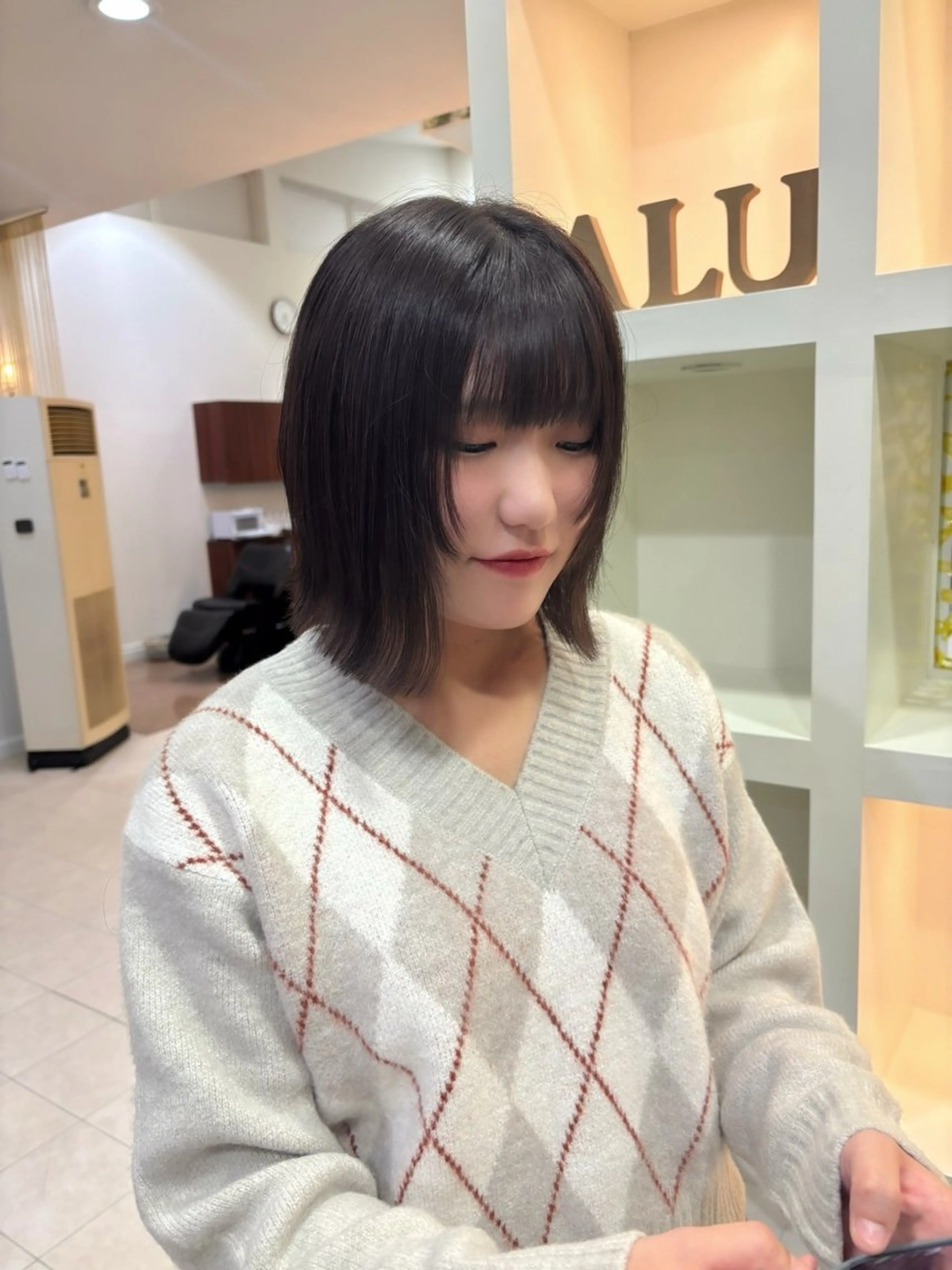 ミディアム レイヤーカット alu yuinaのヘアスタイル