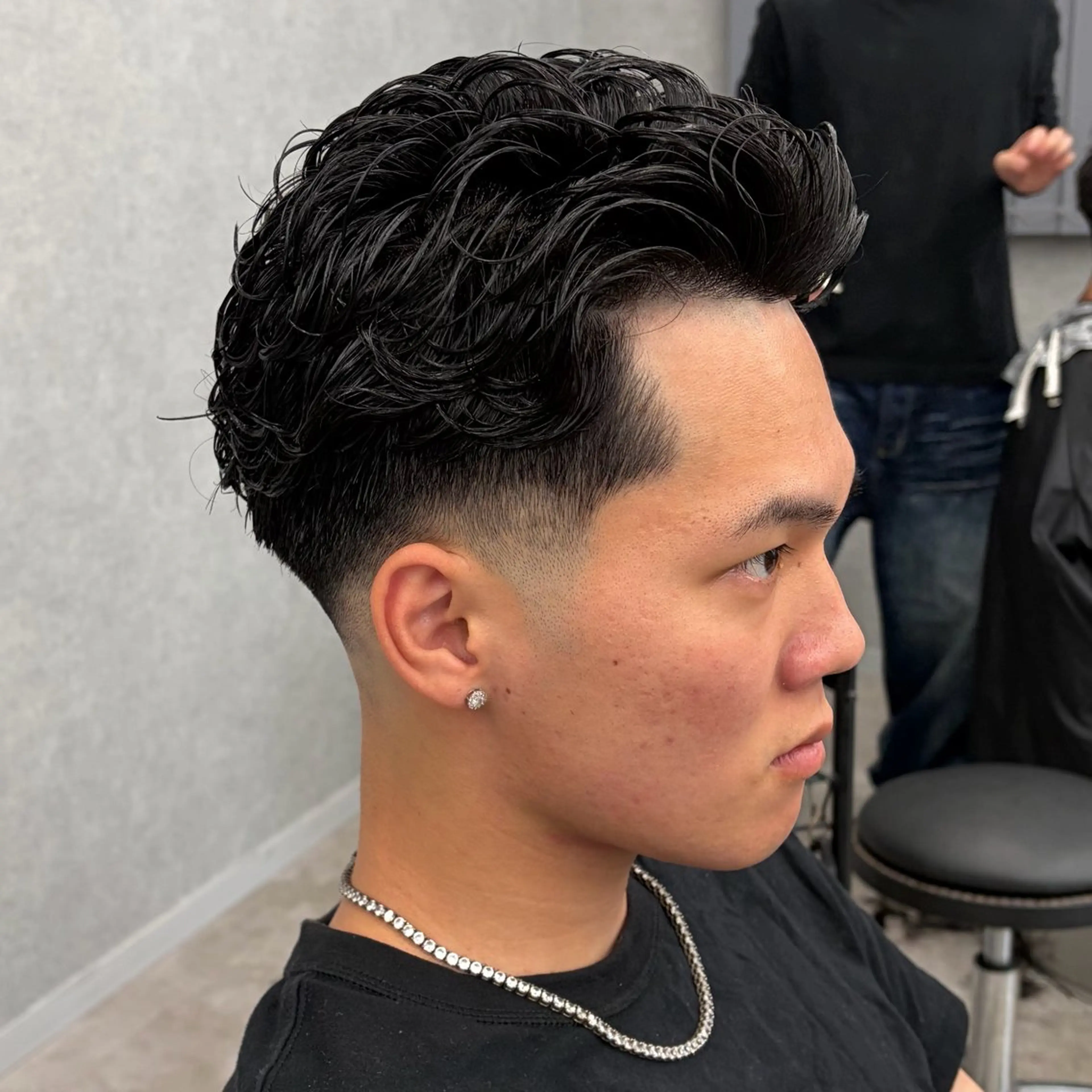 パーマ メンズ メンズパーマ カット パーマ 志村 シュンスケのヘアスタイル