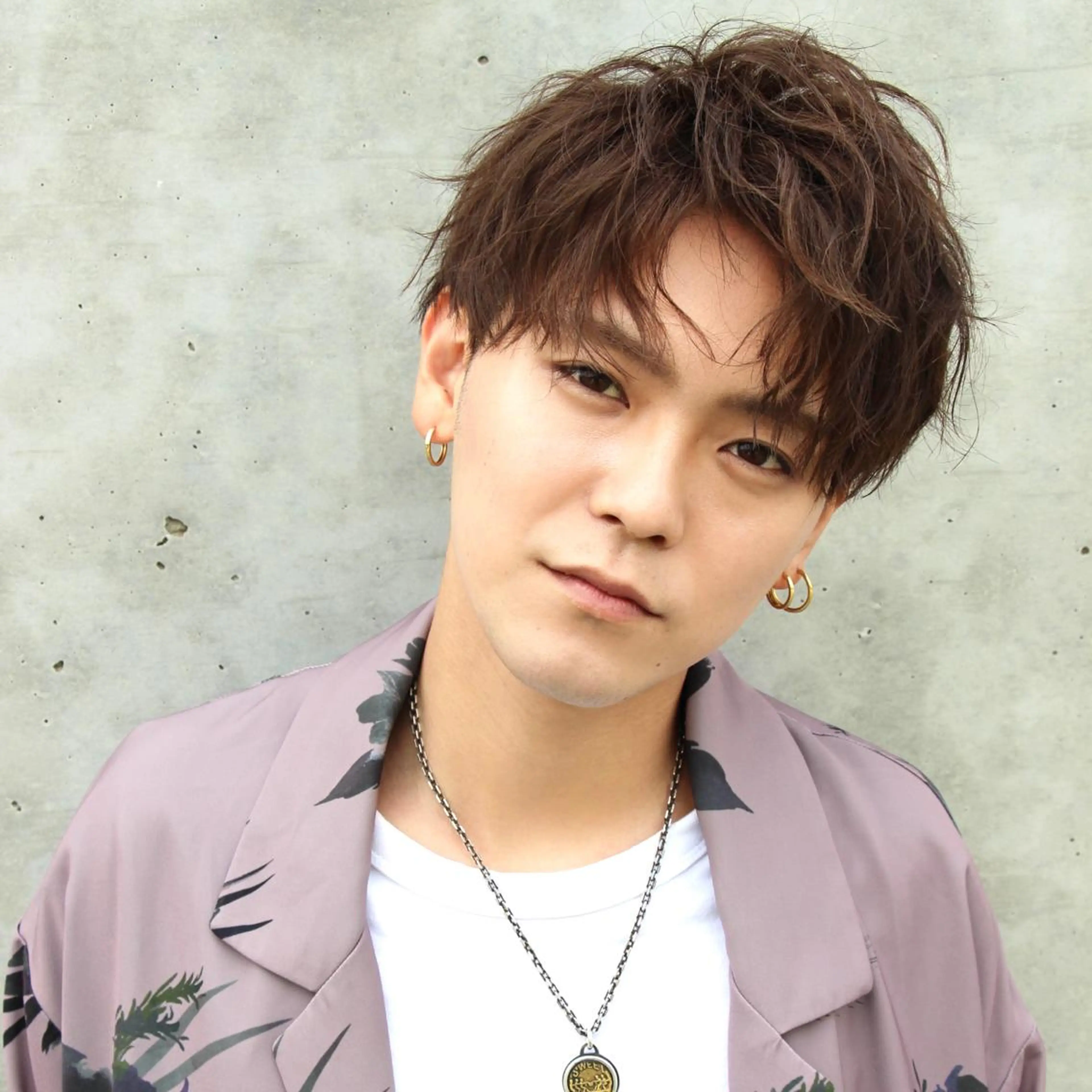 ショート カラー パーマ メンズ アップバング 川原 元気のヘアスタイル