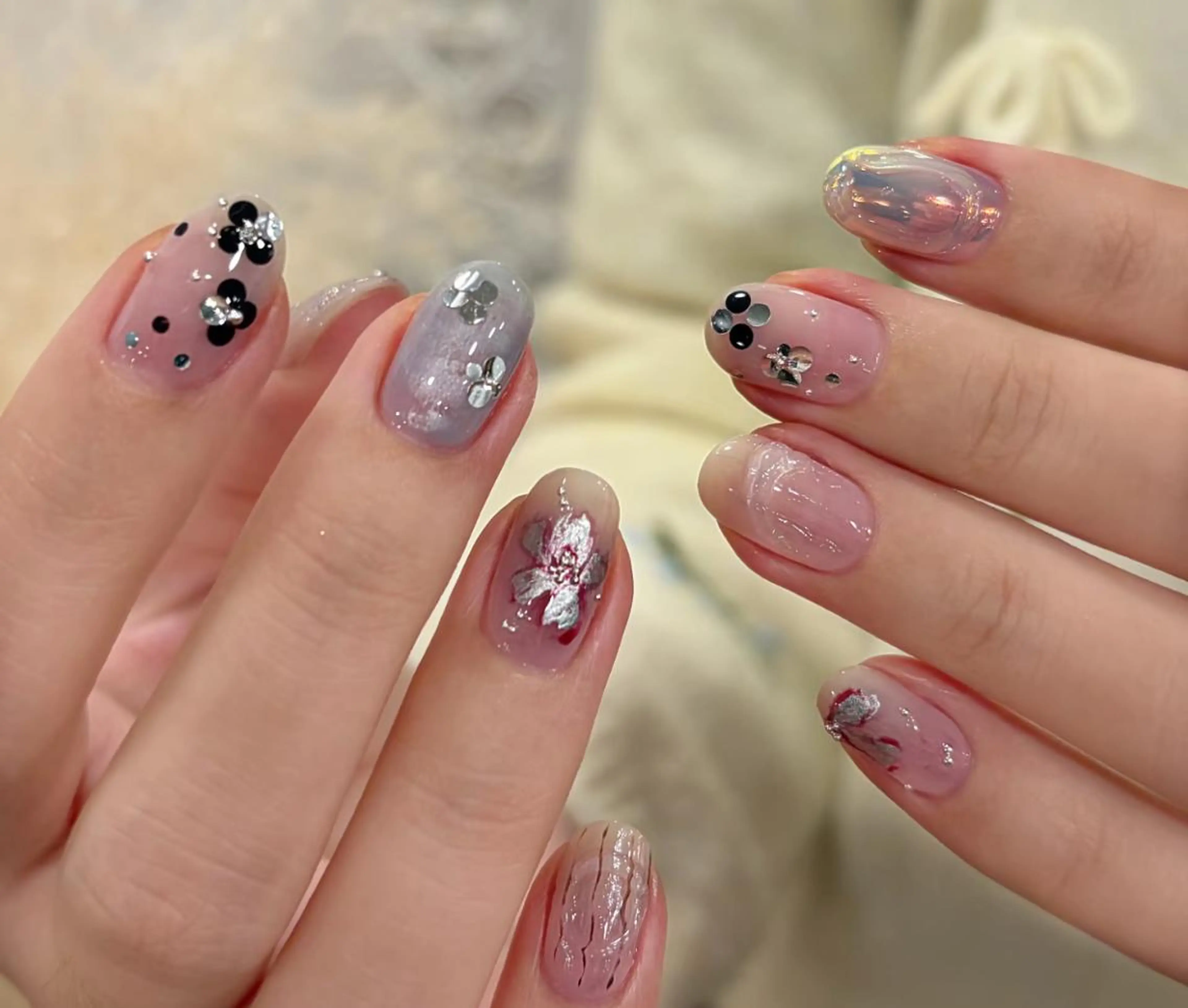 ネイル ハンドネイル 🎀 UU_nailのネイルデザイン