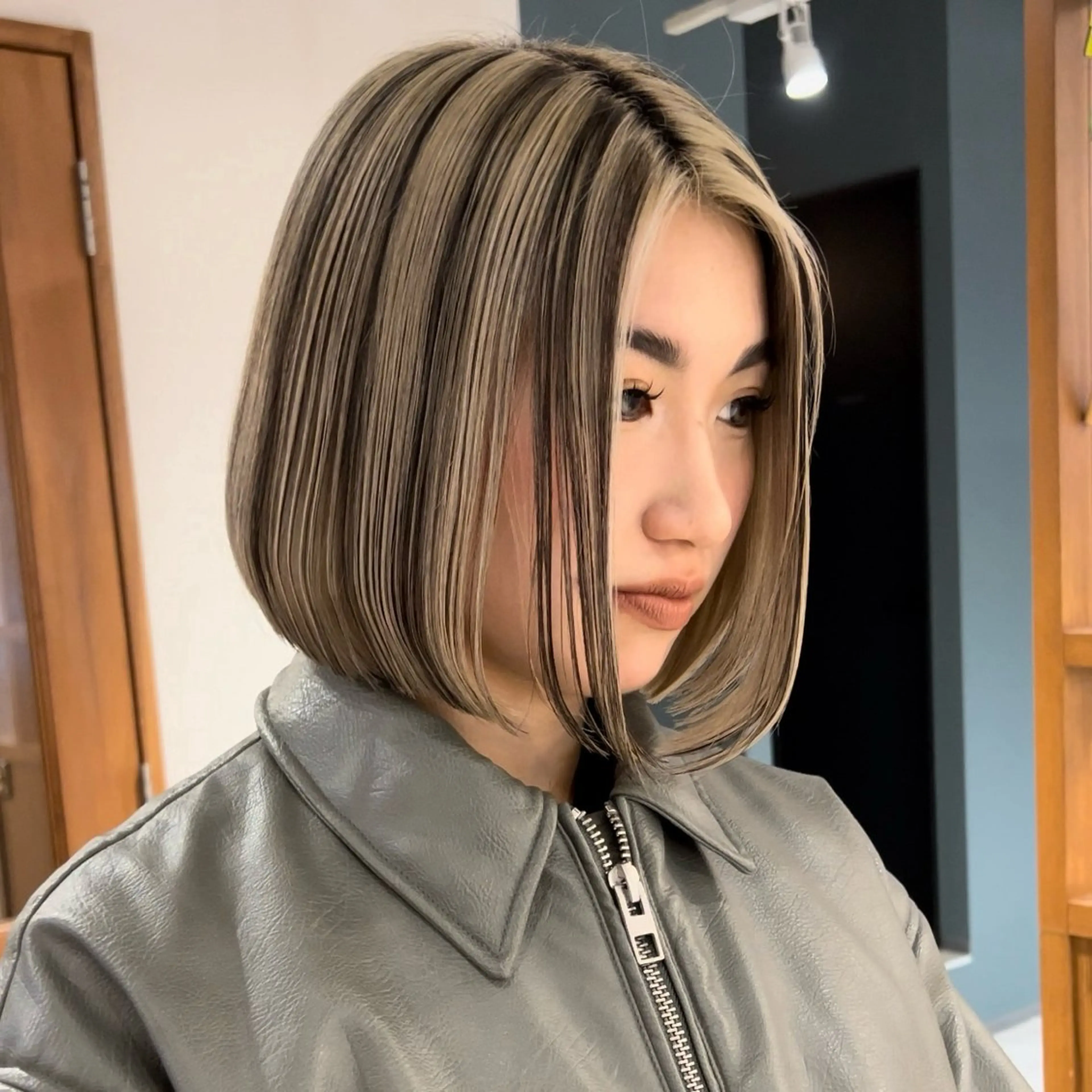 ミディアム カラー カット ヘアカラー トリートメント 🌈山口摩七斗 /レイヤー/ブリーチのヘアスタイル