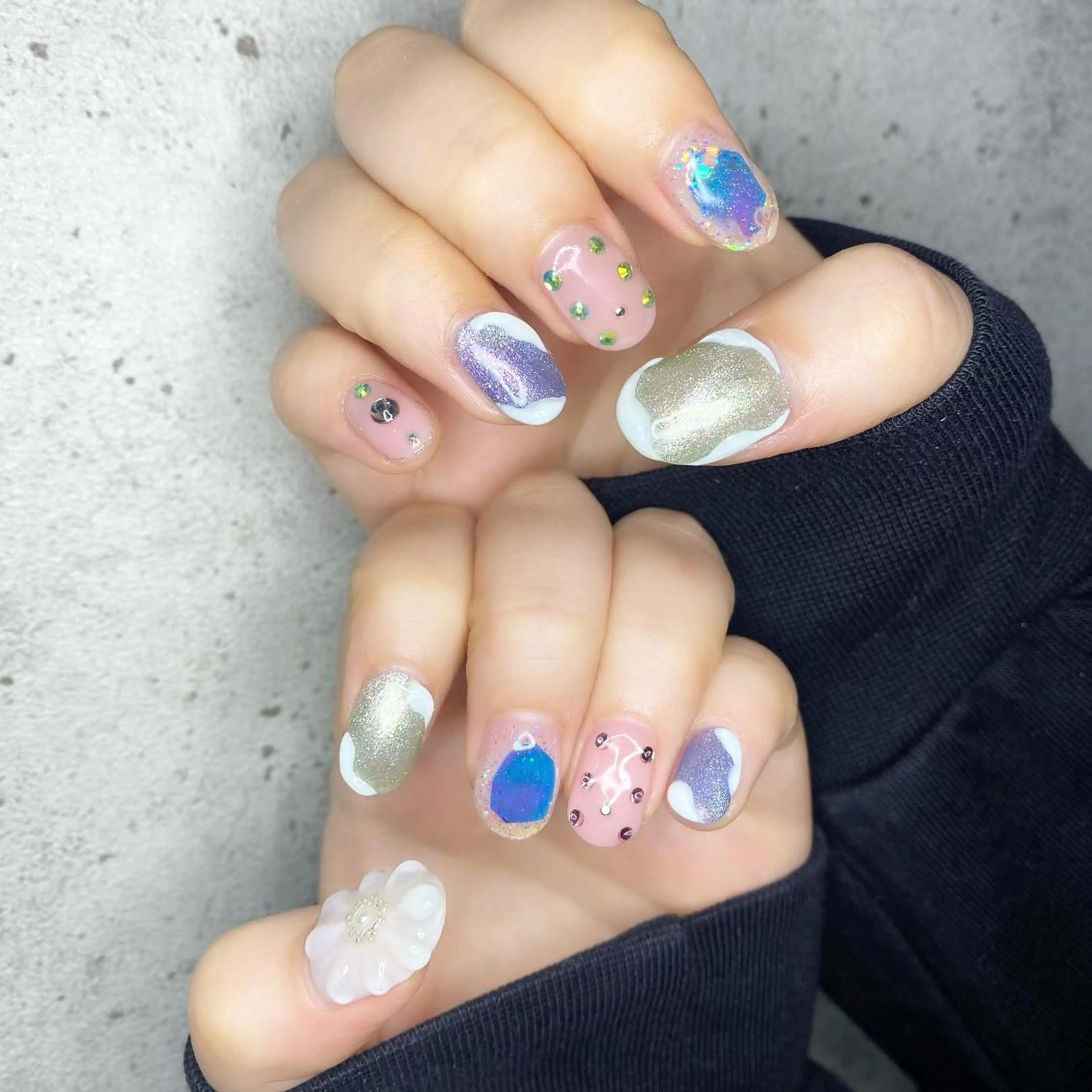 ミディアム カラー パーマ ヘアアレンジ メンズ キッズ ネイル マツエク・マツパ アイブロウ メンズ韓国風 韓国風マツエク 韓国風ヘア アートネイル クリアネイル ハンドネイル Salon Ｋのネイルデザイン