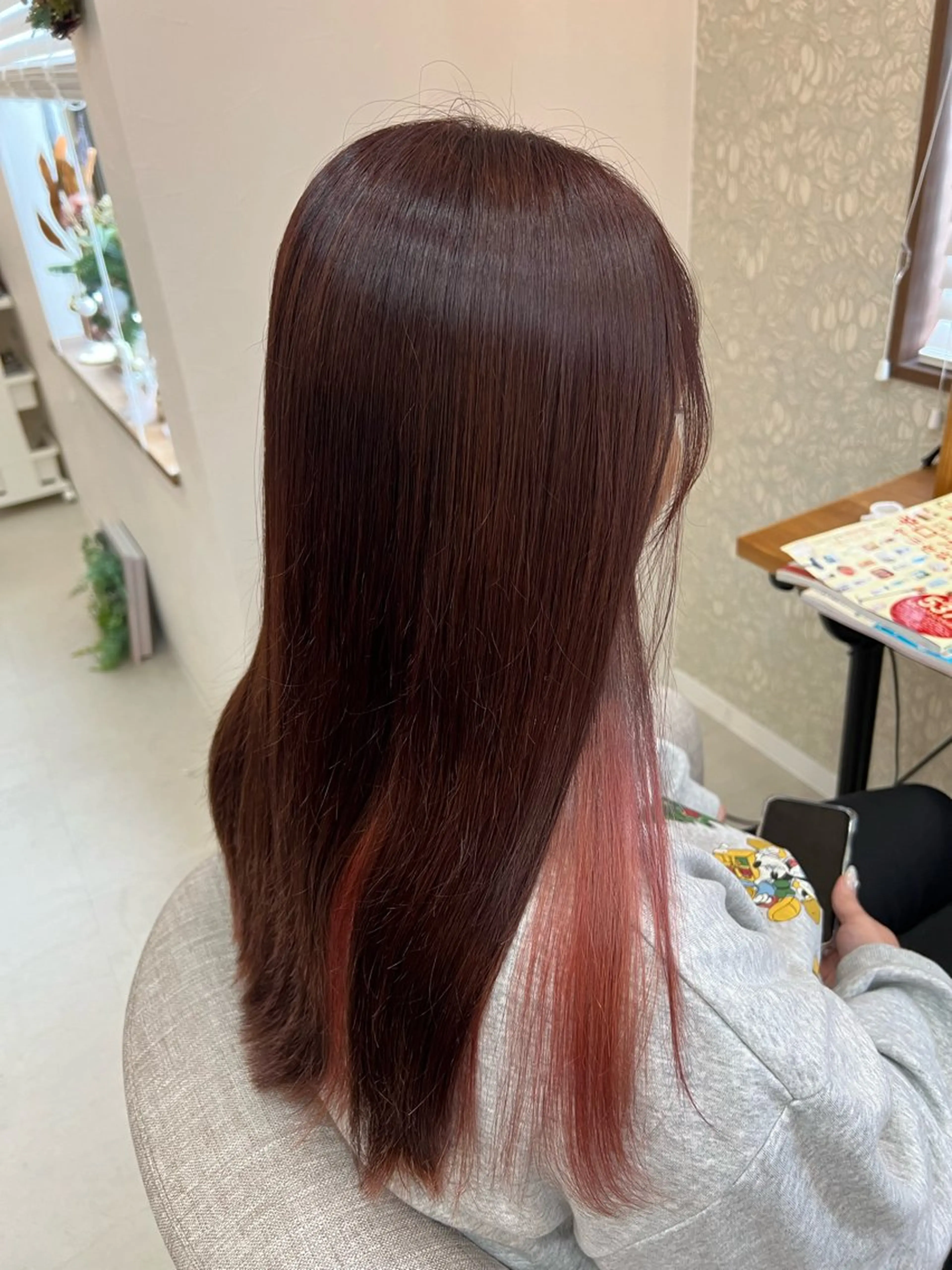 ロング カラー ブリーチ インナーカラー 村松 優美のヘアスタイル