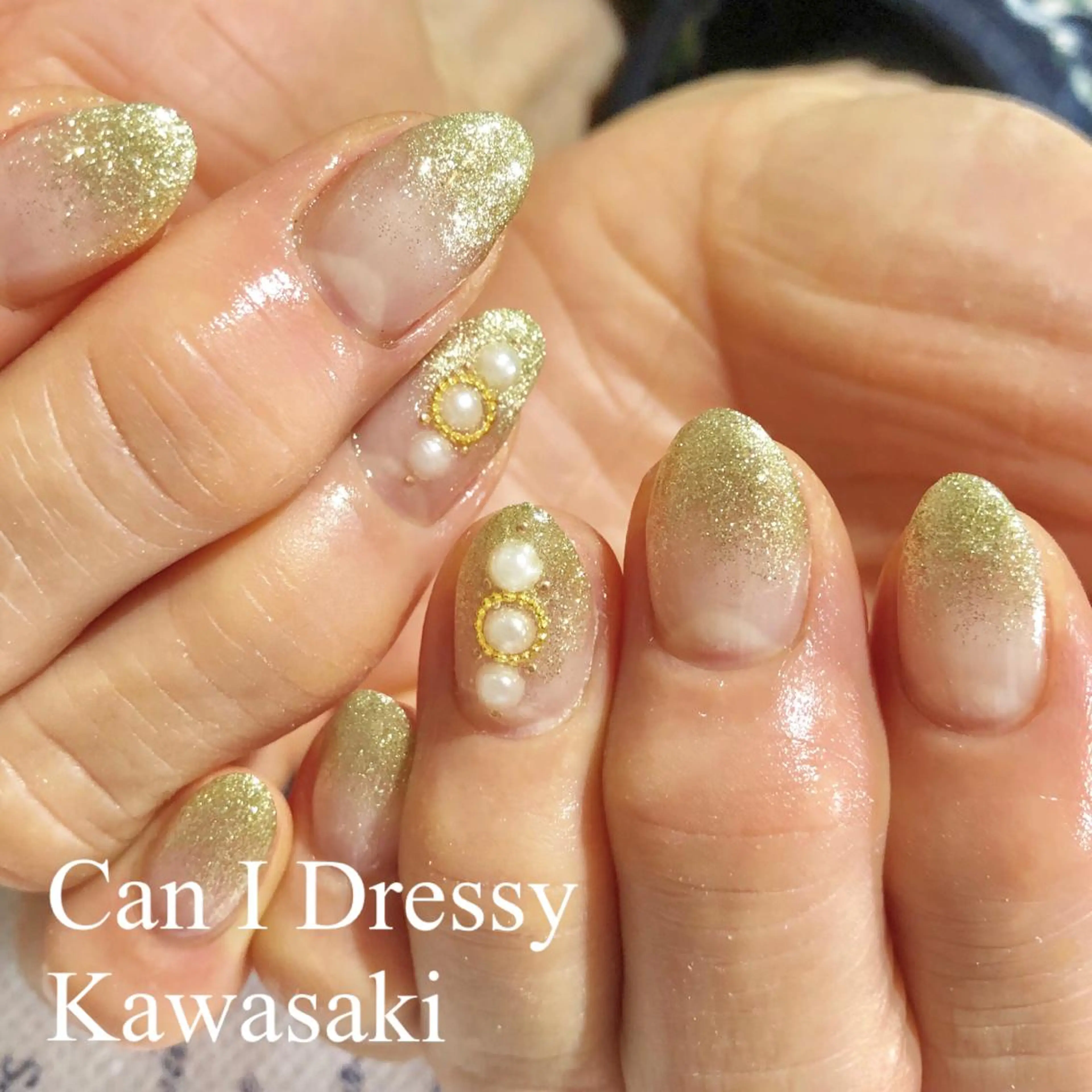 ネイル ゴールド ラメ(グリッター) ハンドネイル Can I 川崎店 三島 久美子のネイルデザイン