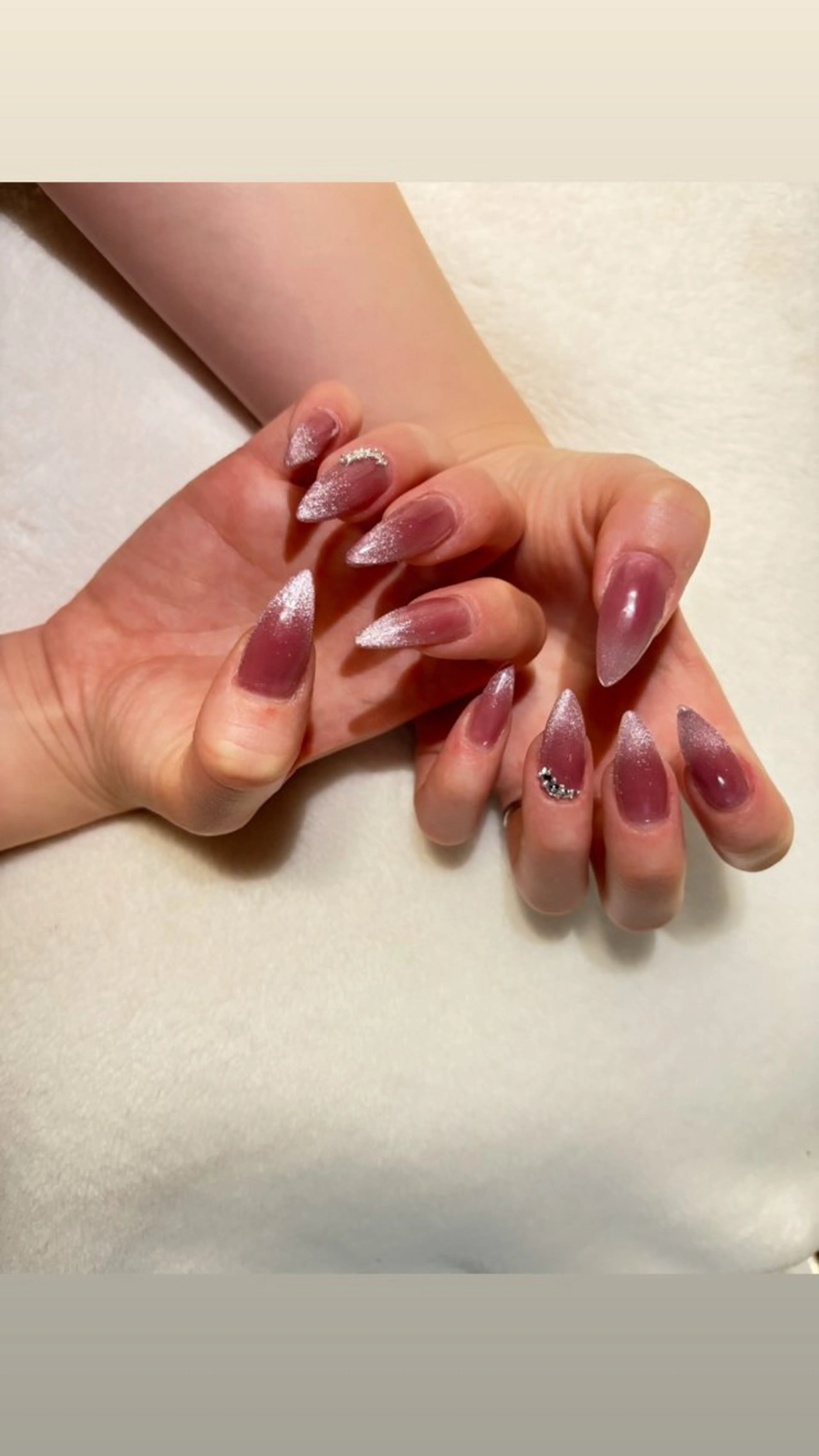 ネイル マグネットネイル MiniPrima 〜ネイルサロン〜のネイルデザイン