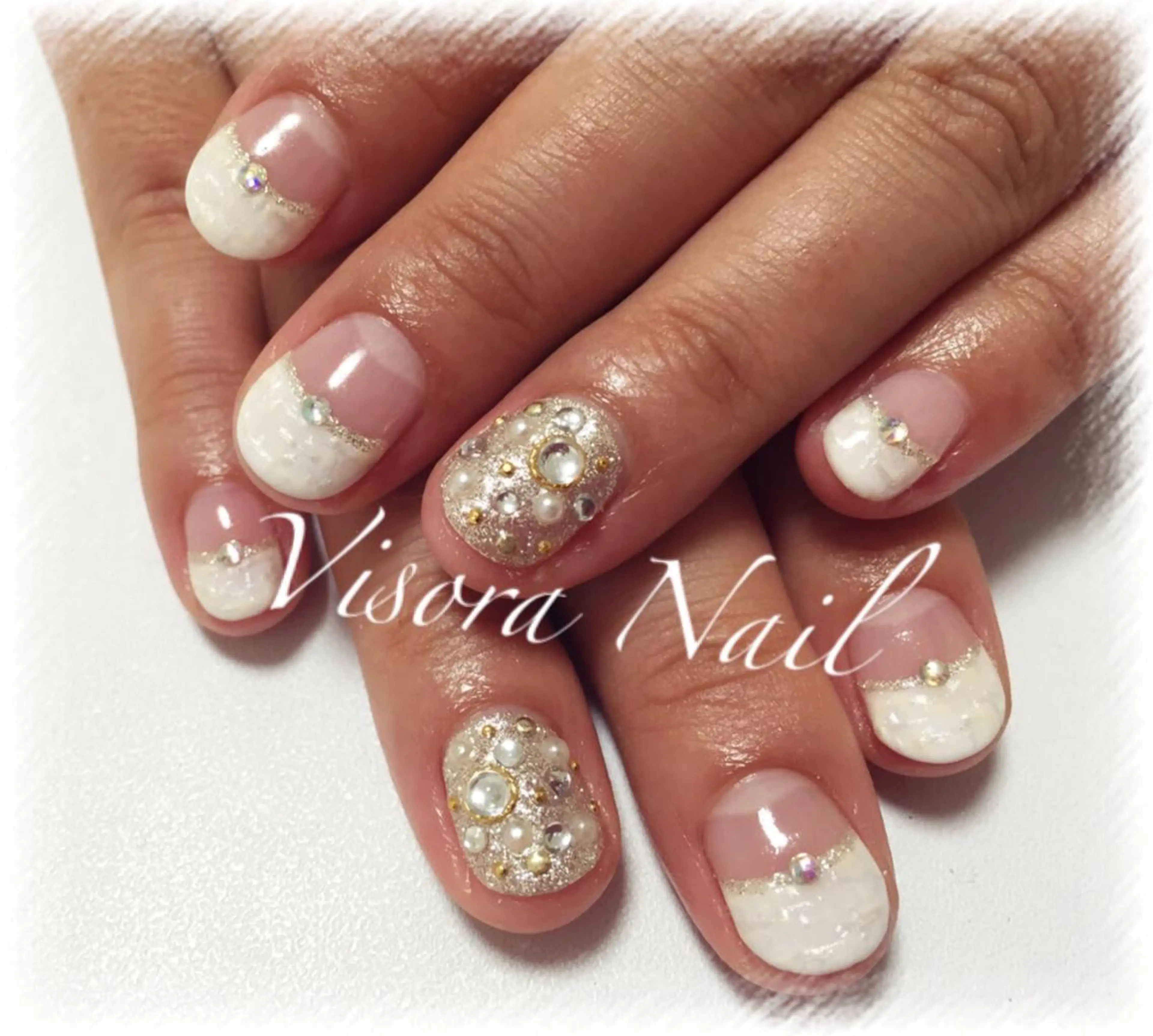 ネイル ブライダルネイル 美SORA ～ｳﾞｨｿﾗ～のネイルデザイン