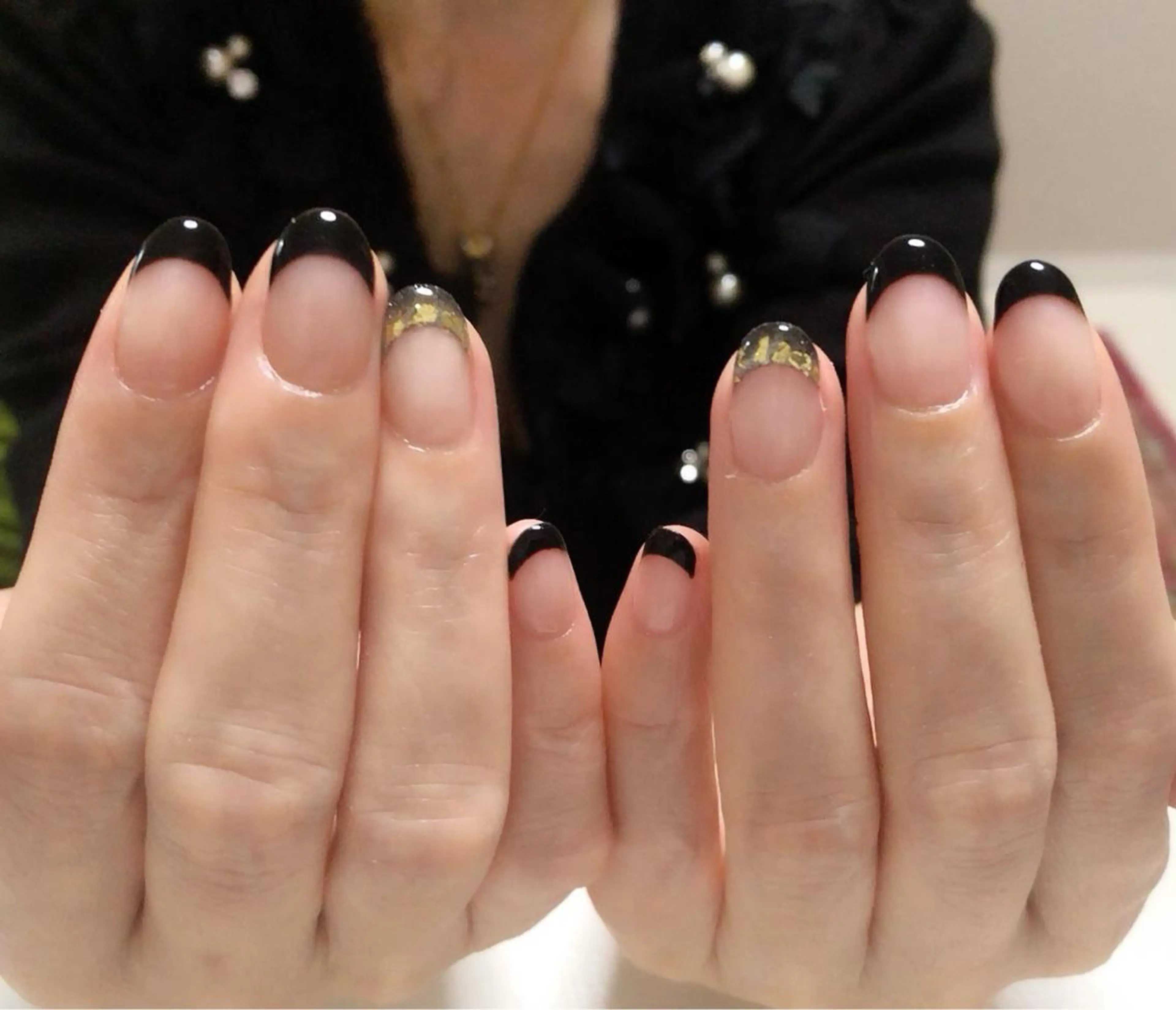 ネイル フレンチネイル ミラーネイル ハンドネイル フットネイル mano nella manoのネイルデザイン