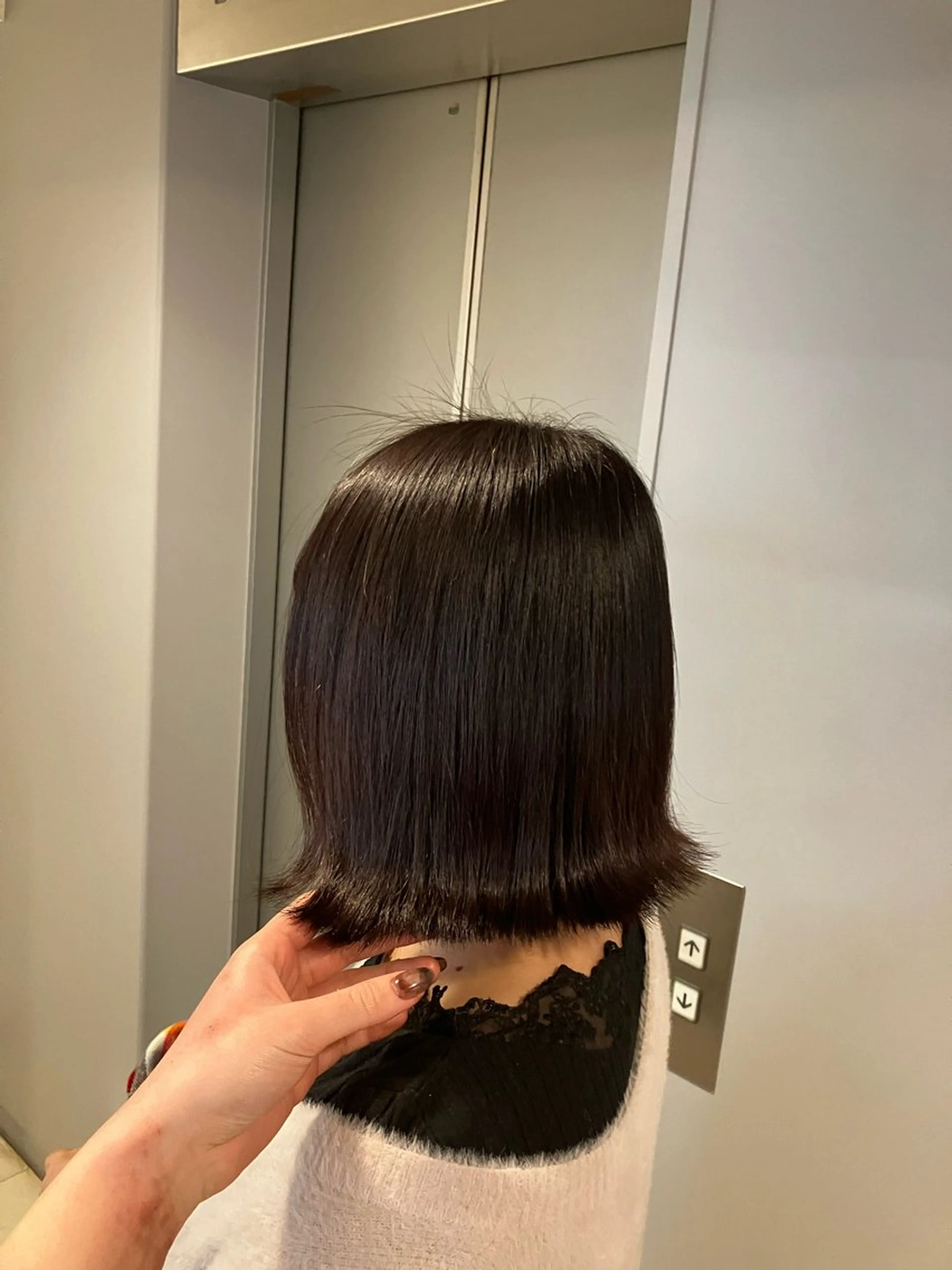 ショート カラー ブラウンカラー レッドカラー 堀川 なつみのヘアスタイル