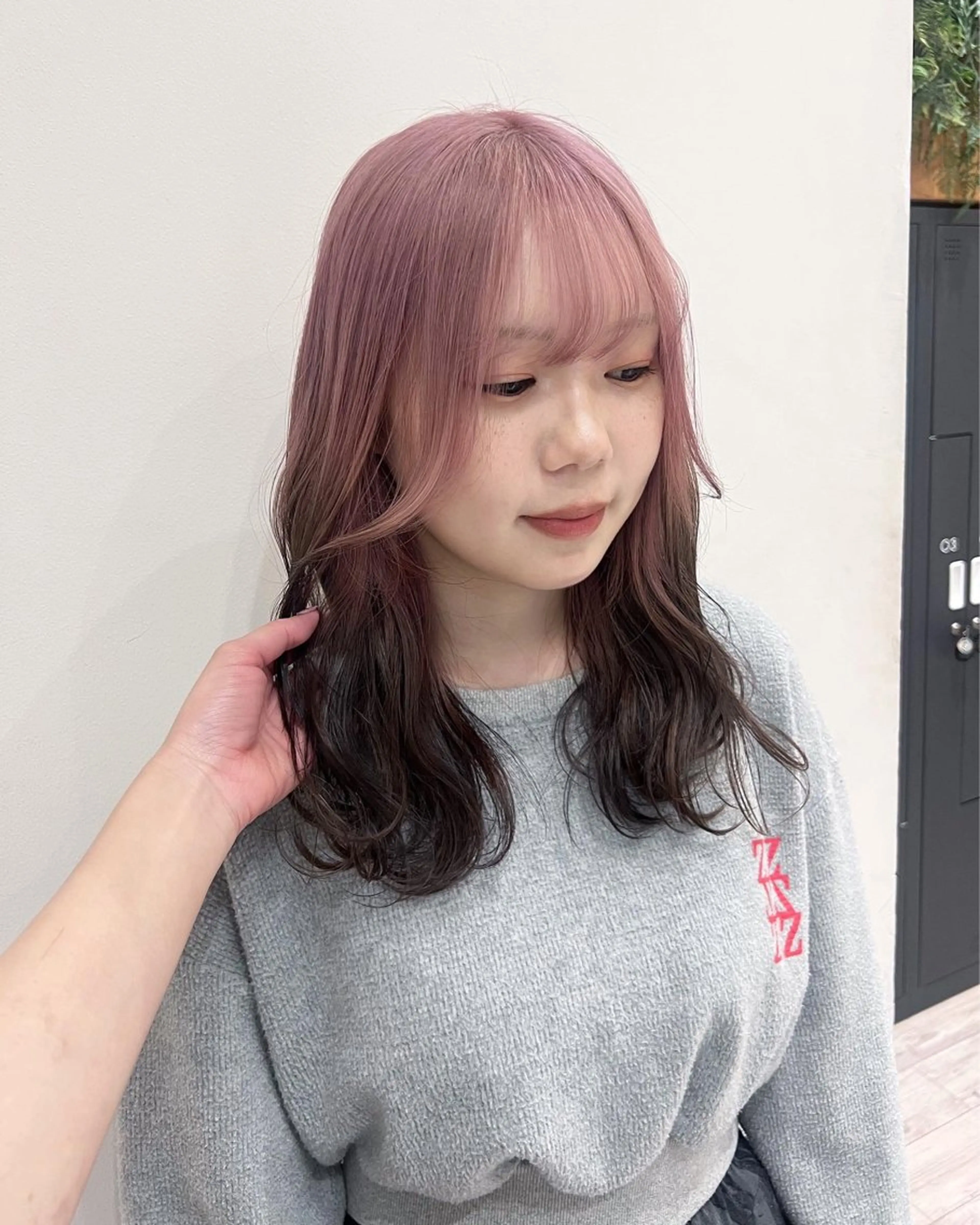 ミディアム 顔まわり🎀レイヤー 心斎橋【あやか】🎀のヘアスタイル