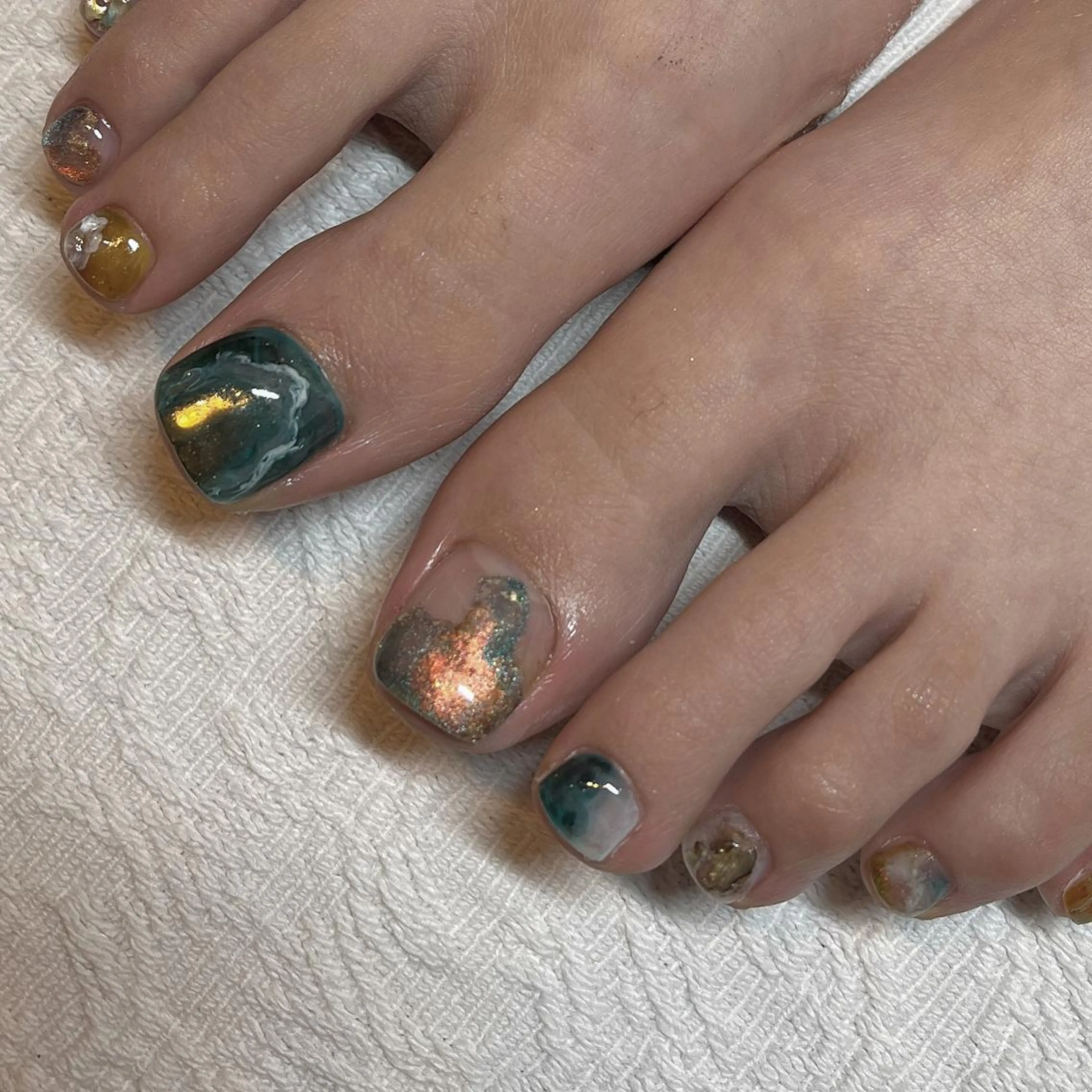 ネイル フットネイル ニュアンスネイル フリーランス¨̮⃝ ネイリストOKADAのネイルデザイン