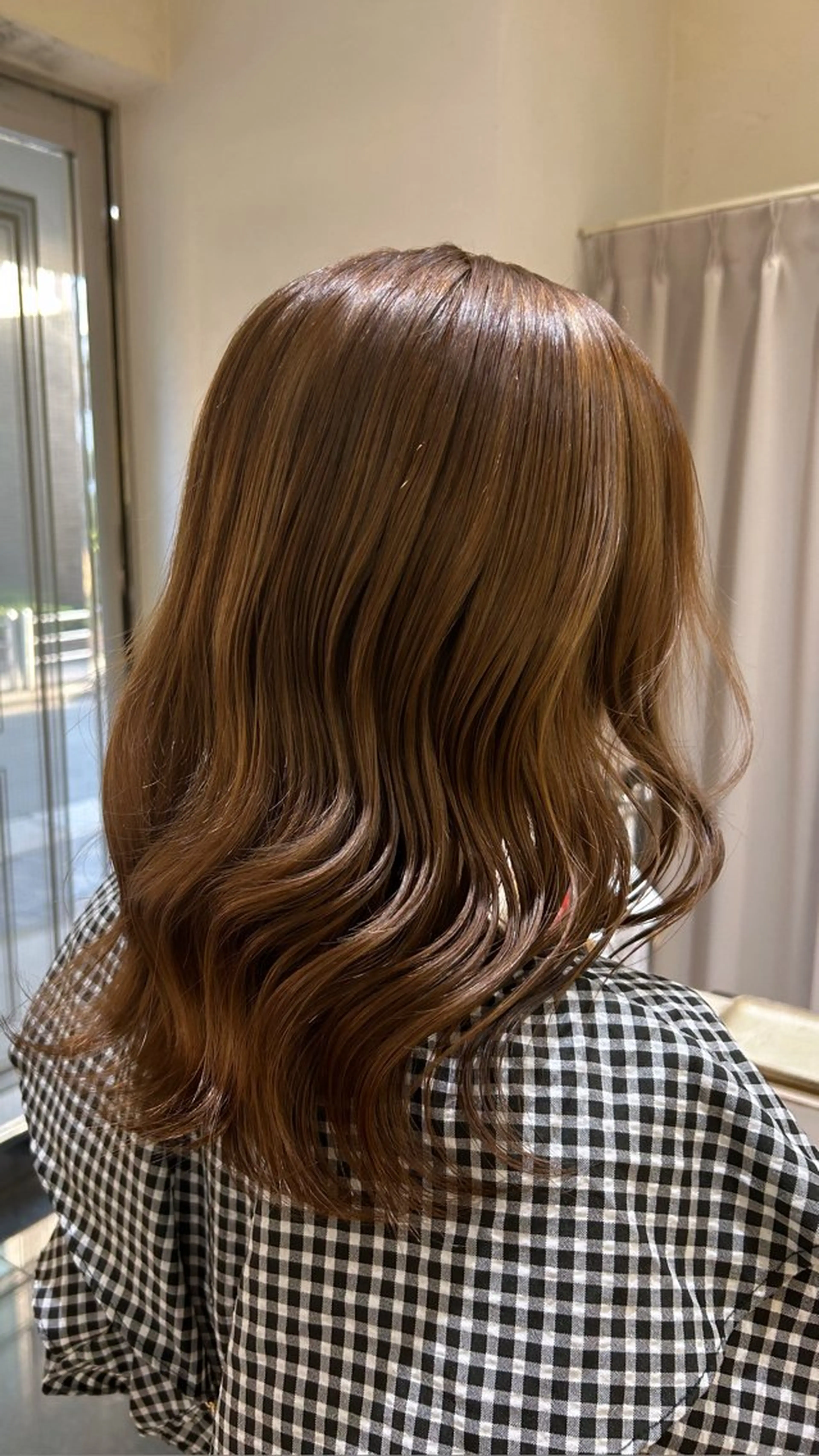 ミディアム カラー ショコラグレージュ ダブルカラー グレージュ defi リカのヘアスタイル