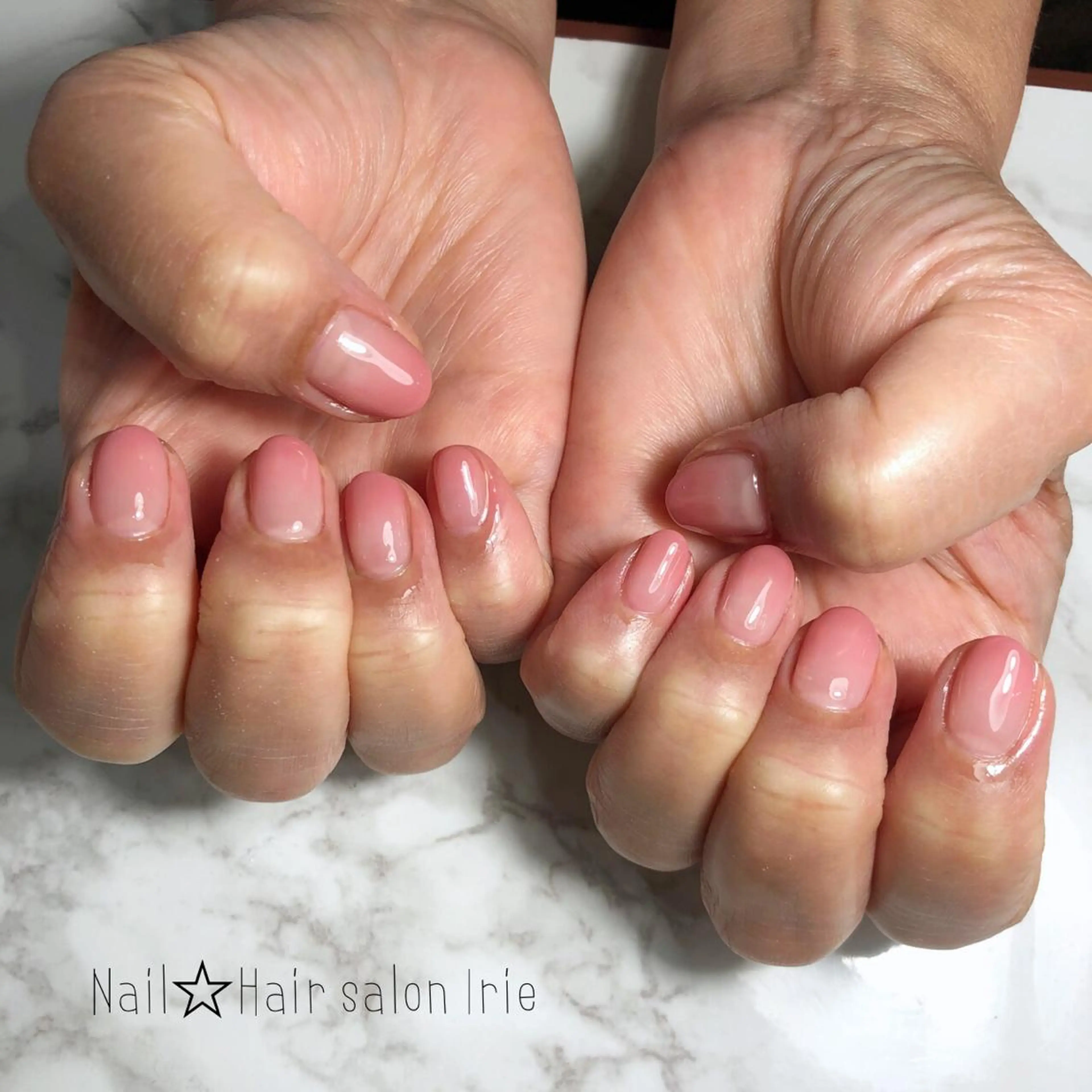 ネイル Hair salon Irie所属・與儀 知佳のネイルデザイン