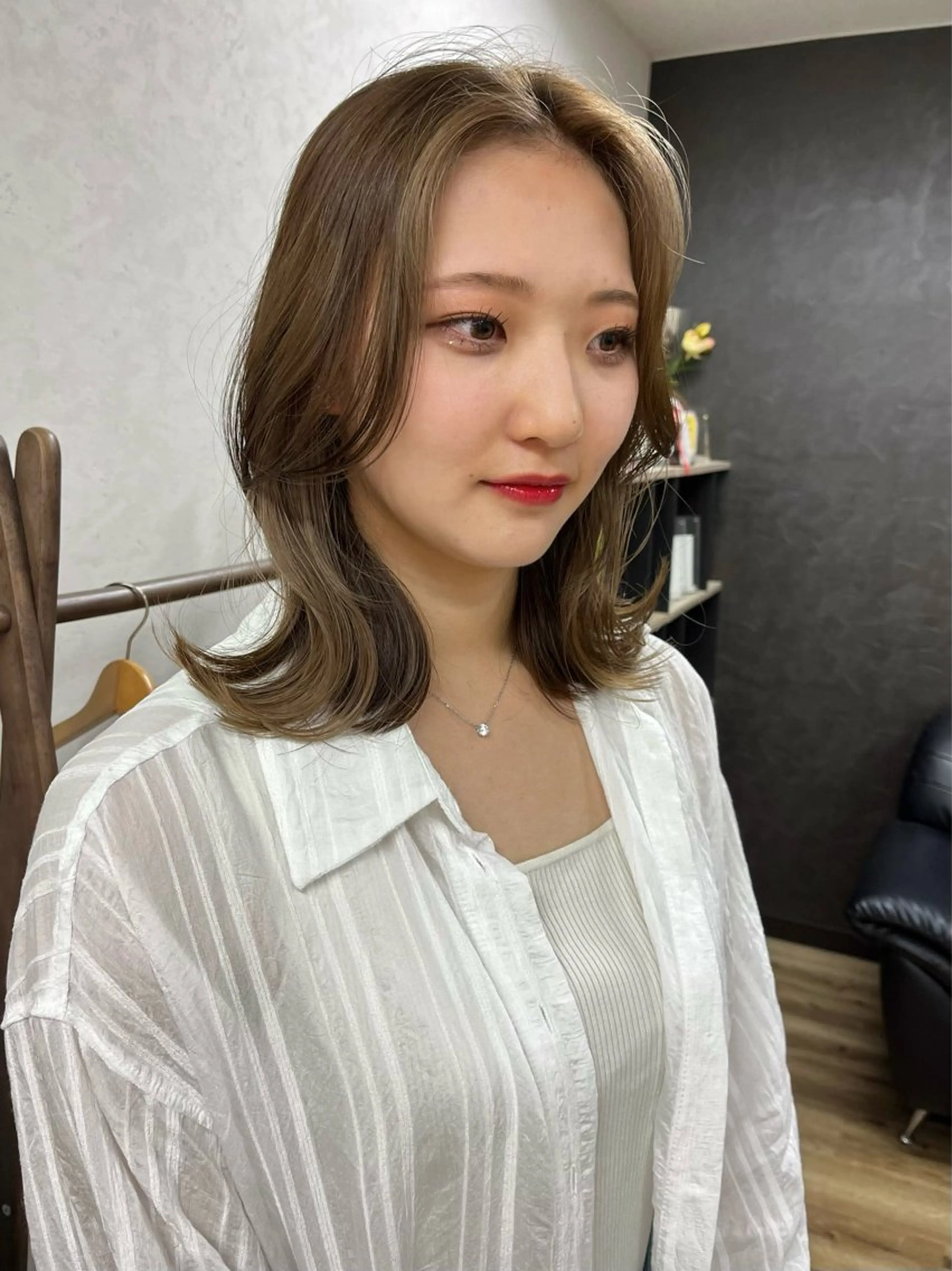 ミディアム カラー nono/パーマ /顔まわりカット🐈のヘアスタイル