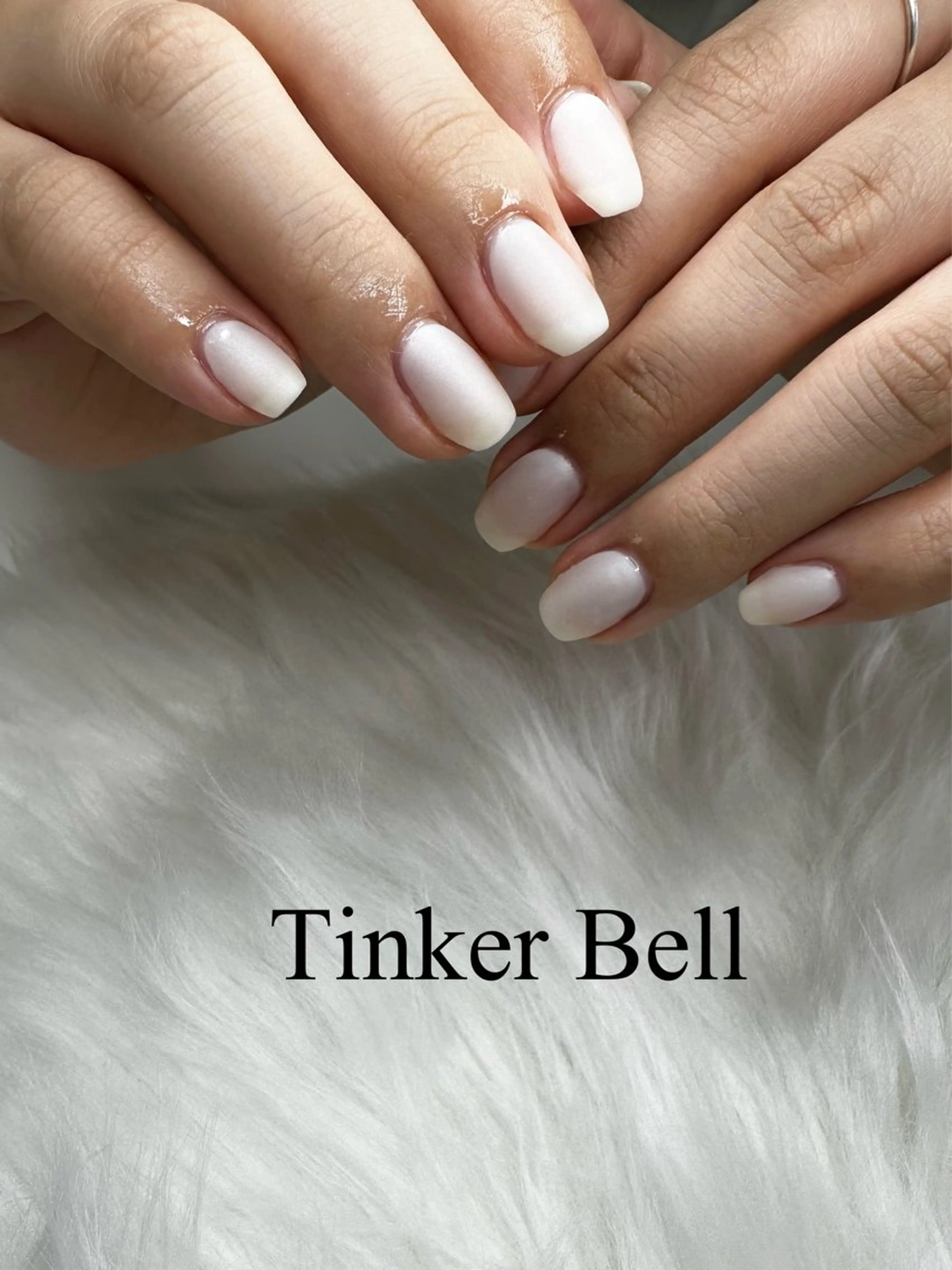 ネイル マットネイル ワンカラーネイル ホワイト ハンドネイル Tinker Bellのネイルデザイン