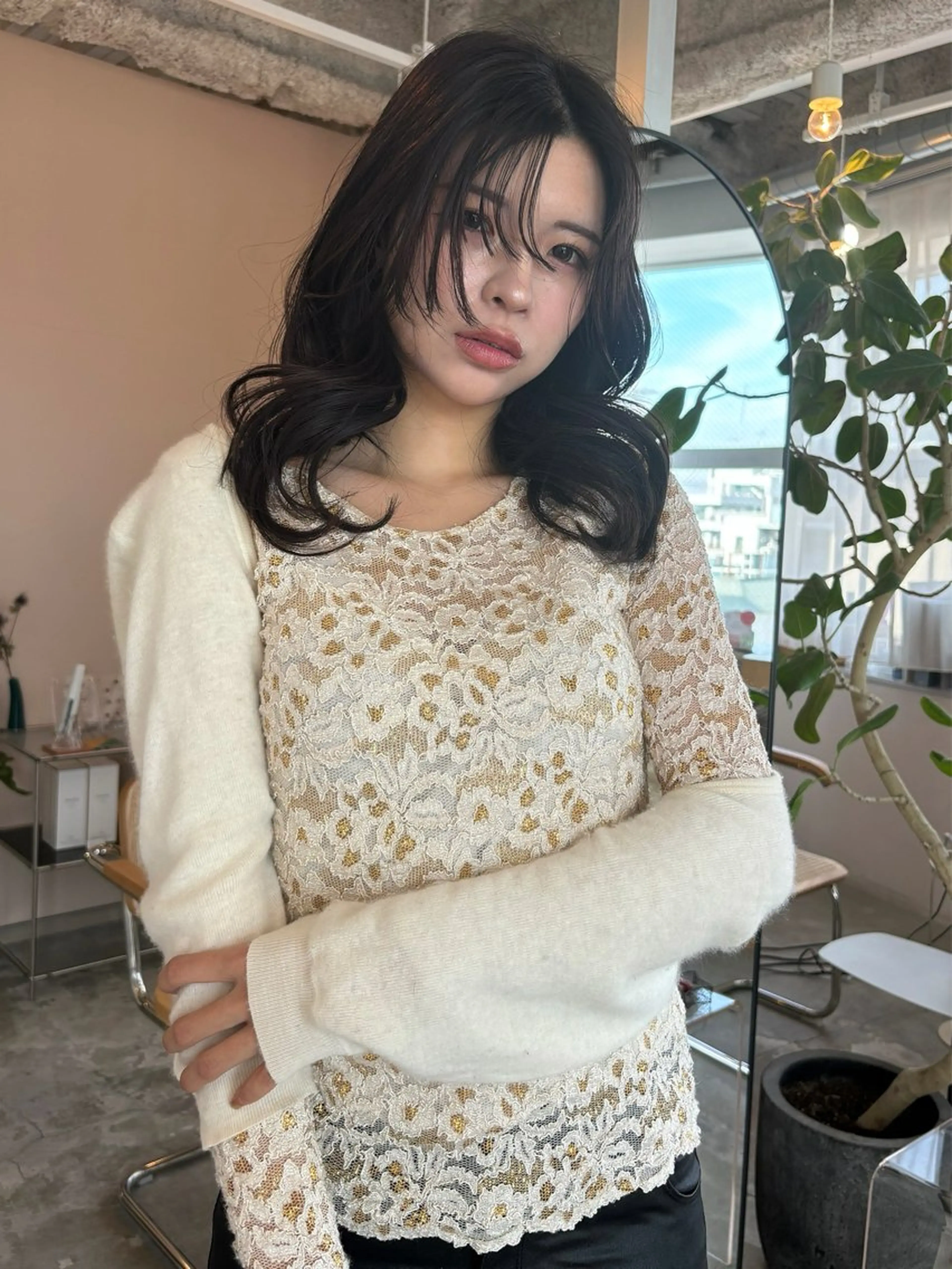 ミディアム カラー レイヤーカット カット ヘアカラー 林　蓮／レイヤー ／透明感カラーのヘアスタイル