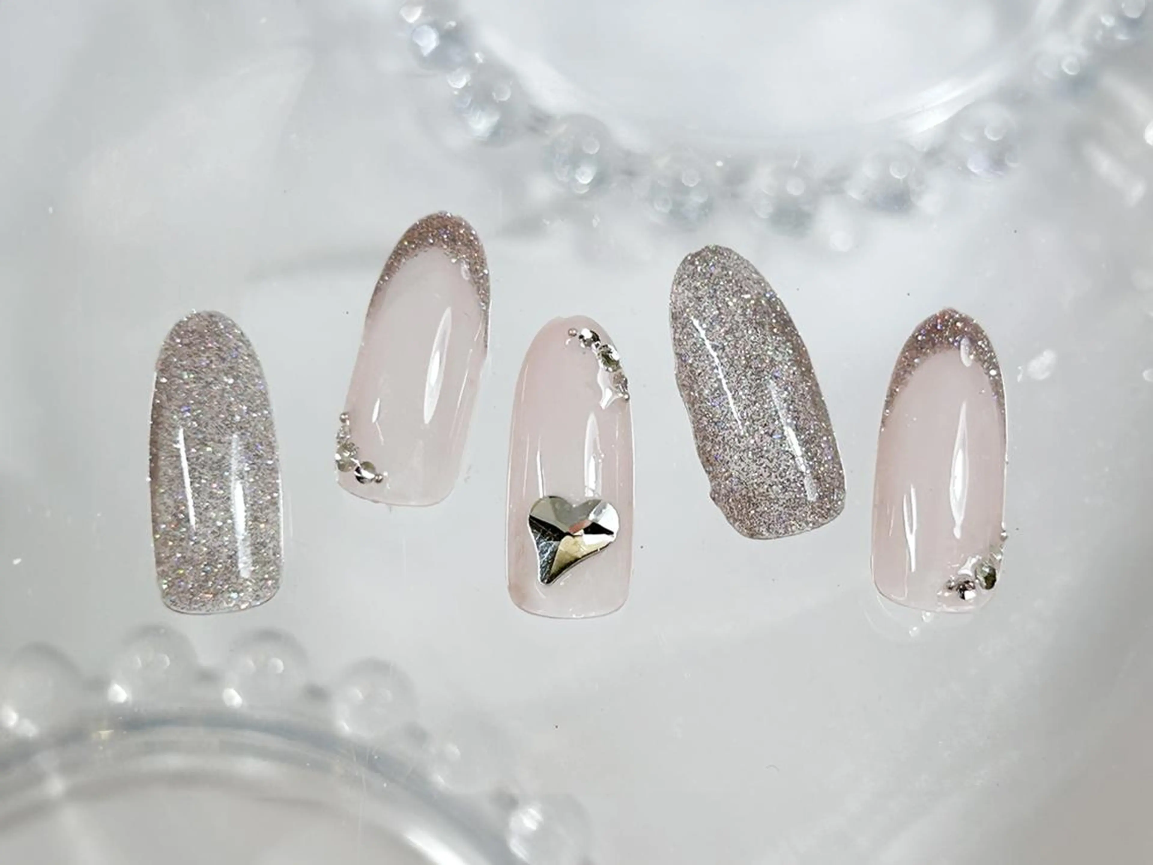 ネイル ハンドネイル orbe 小門のネイルデザイン