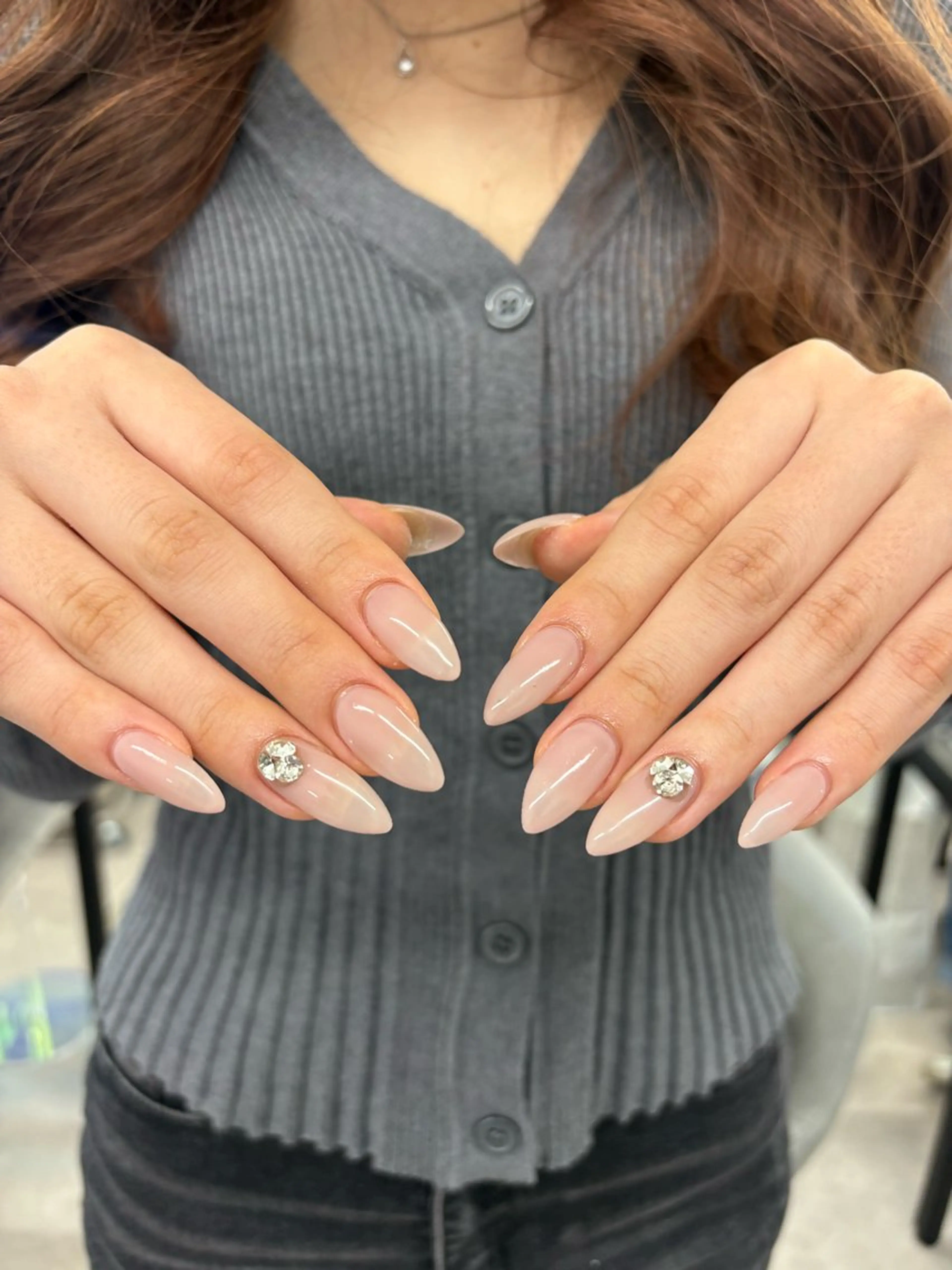 4月限定🌟チップ長さ出しワンカラーの写真