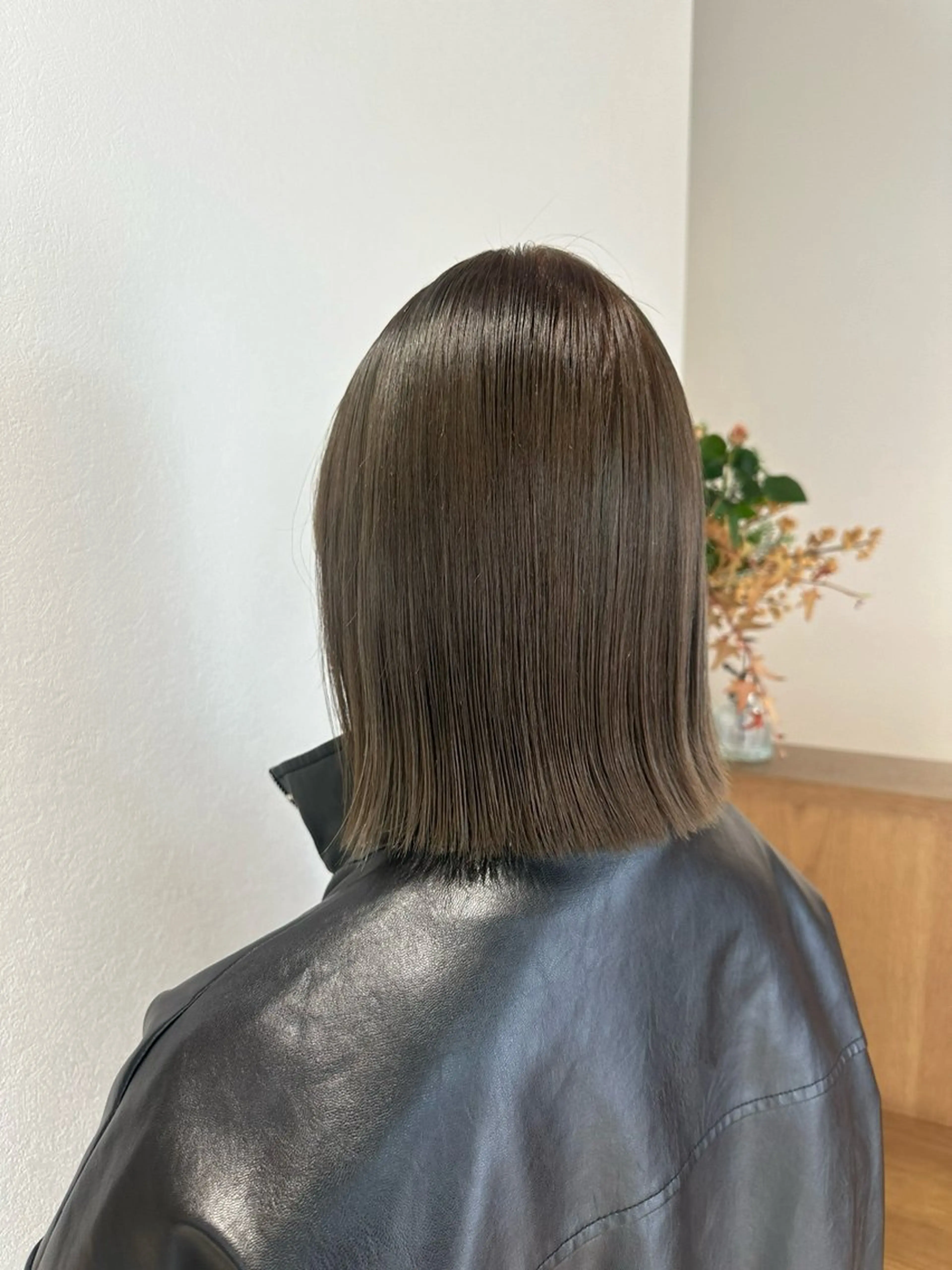 ミディアム ダブルカラーベージュ カラー/tuburaのヘアスタイル