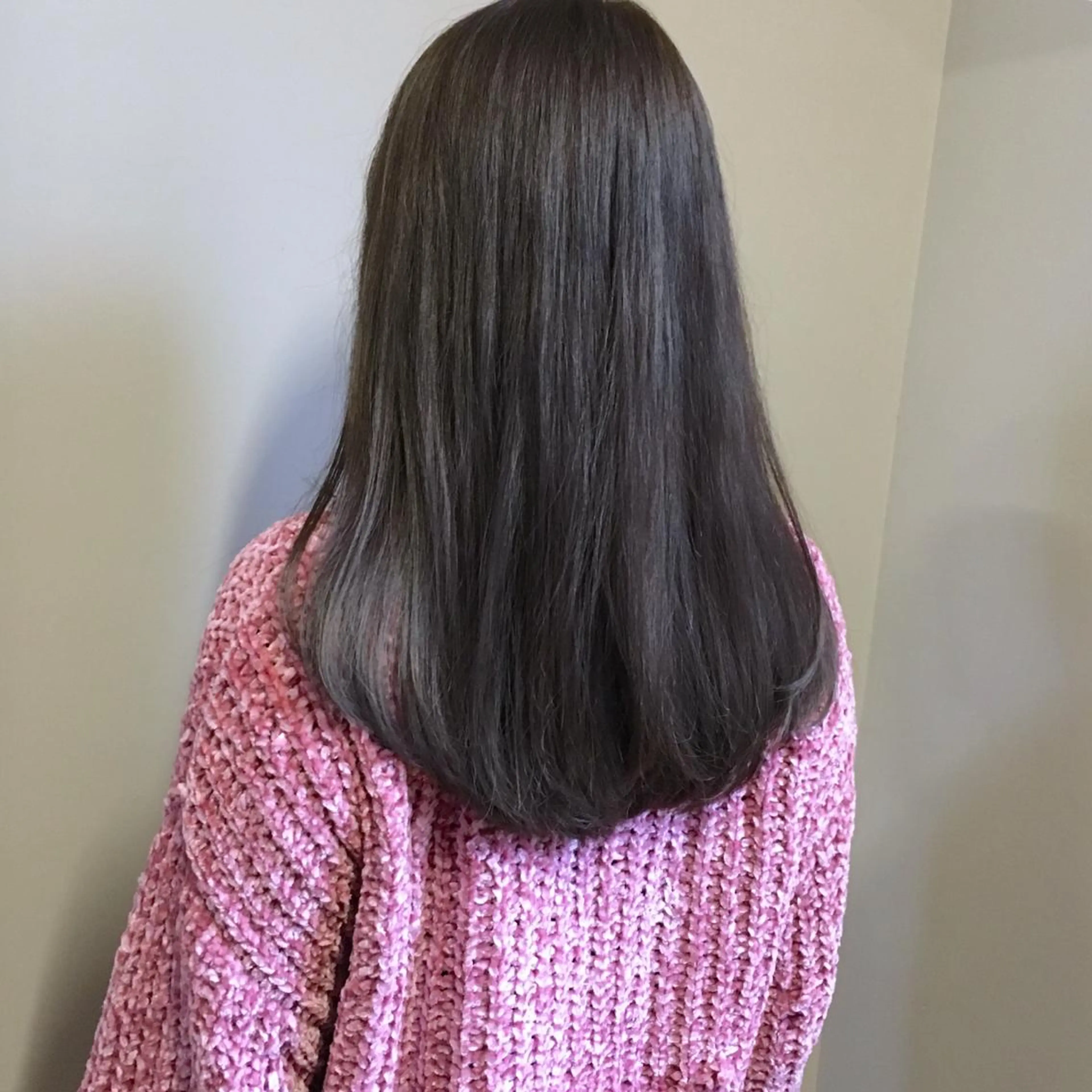 ロング カラー アディクシーカラー アッシュ 薬院:今泉/上川美幸 ボブ/顔周りレイヤーのヘアスタイル