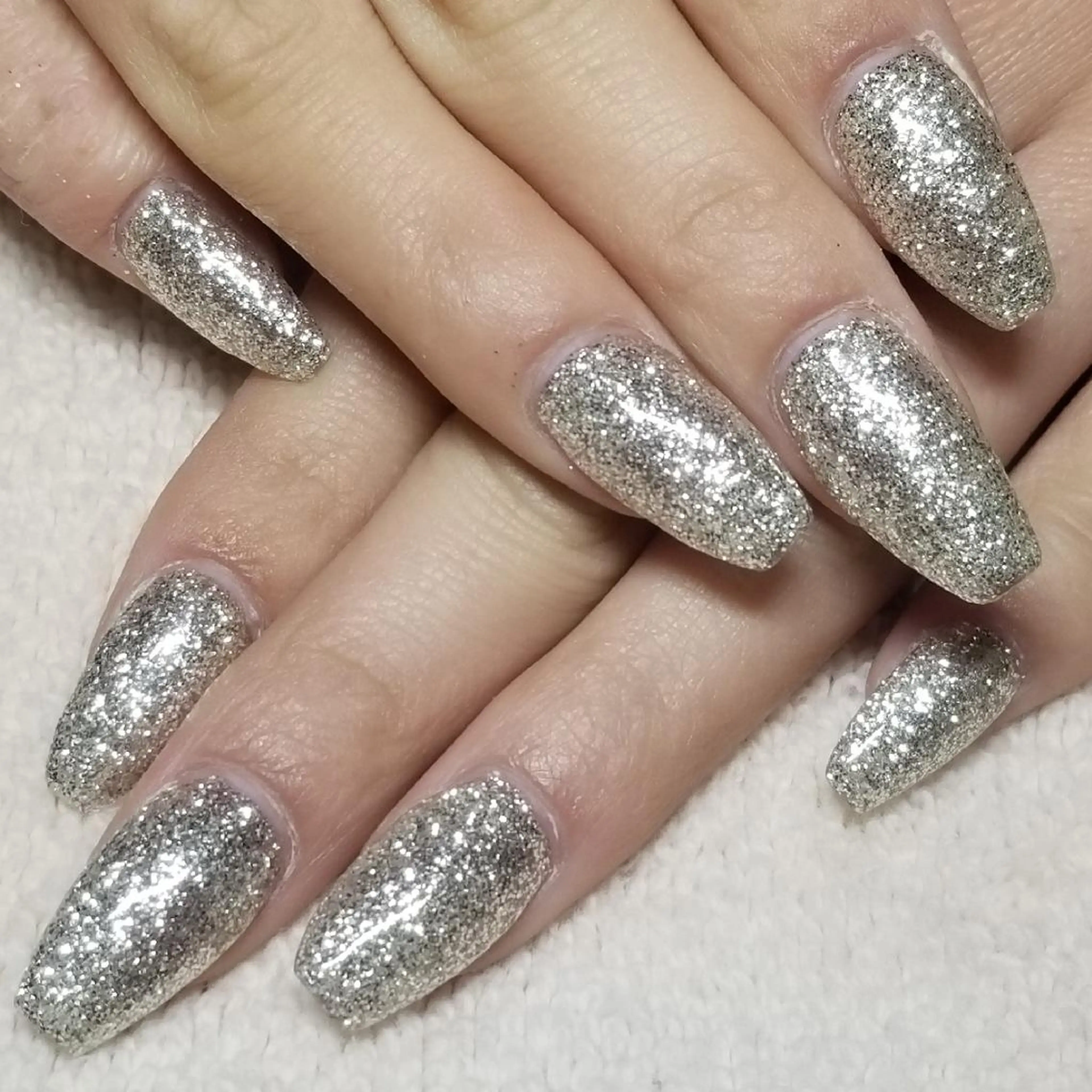 ネイル ラメ(グリッター) シルバー ハンドネイル よしだ ひろきのネイルデザイン