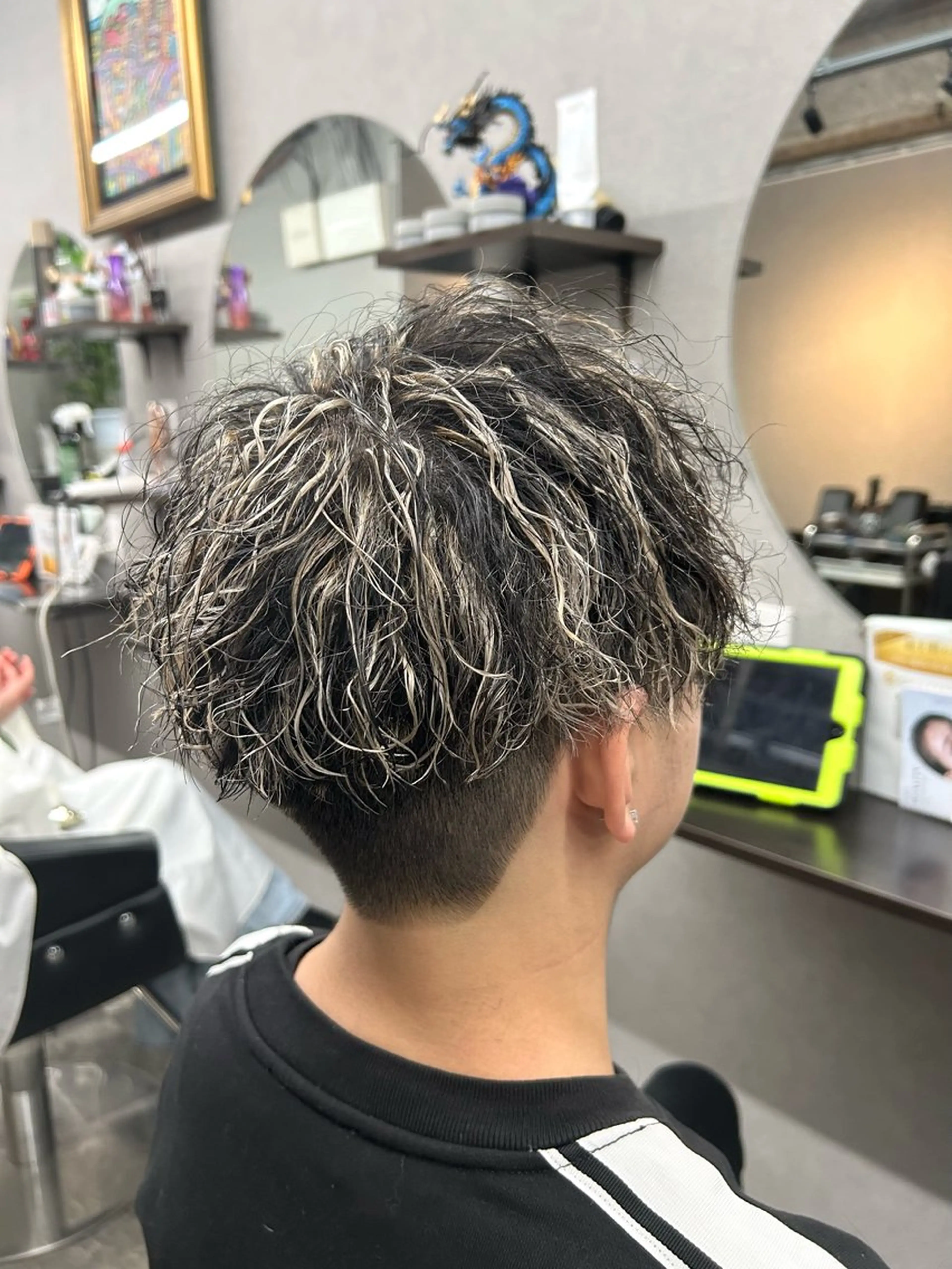 【やりたい髪型が決まってない方にオススメ】✨お任せメンズカット+パーマ✨※巻き方により金額の変動ありの写真