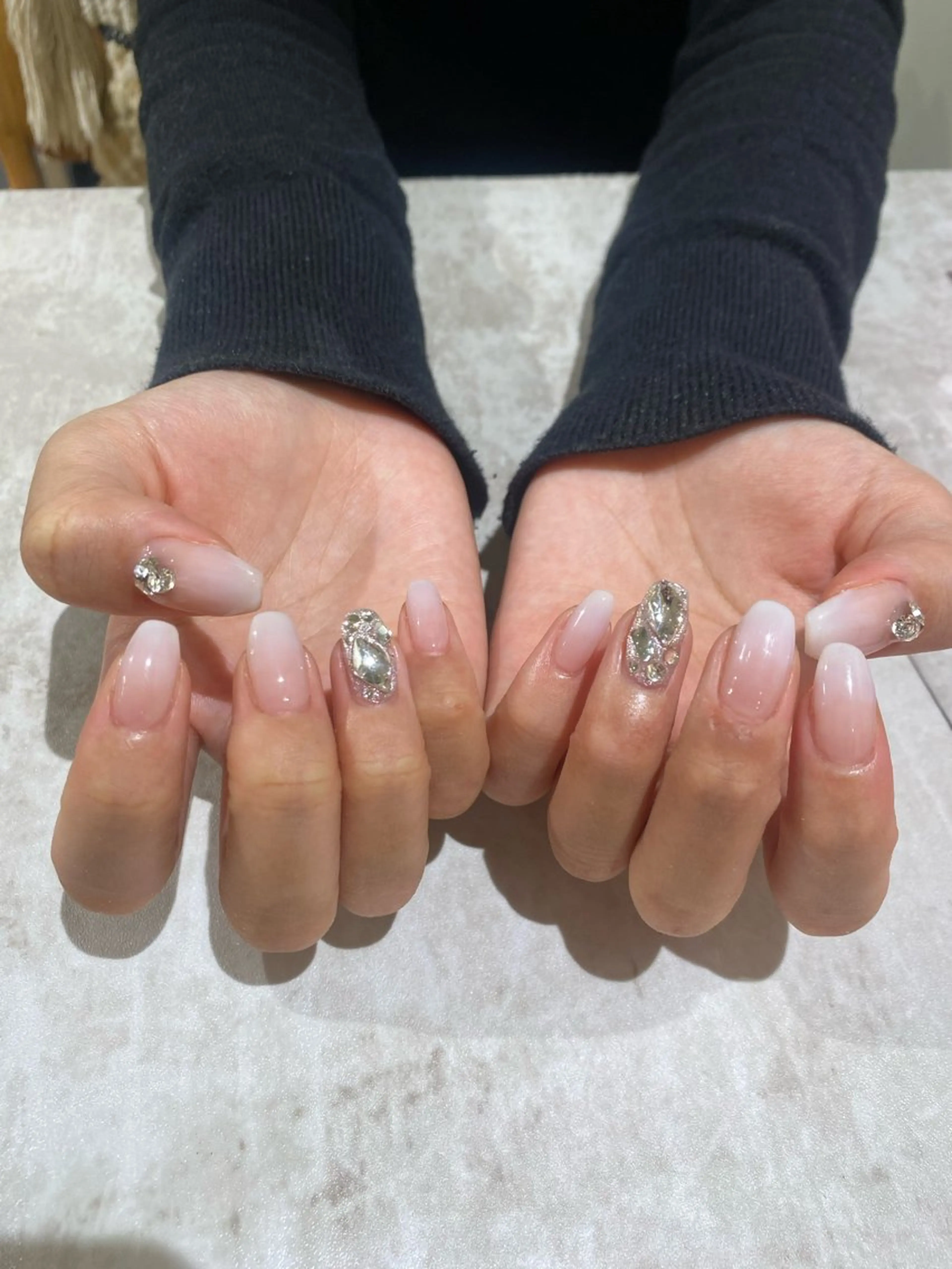 ネイル ハンドネイル 🤍 YUI 🤍のネイルデザイン