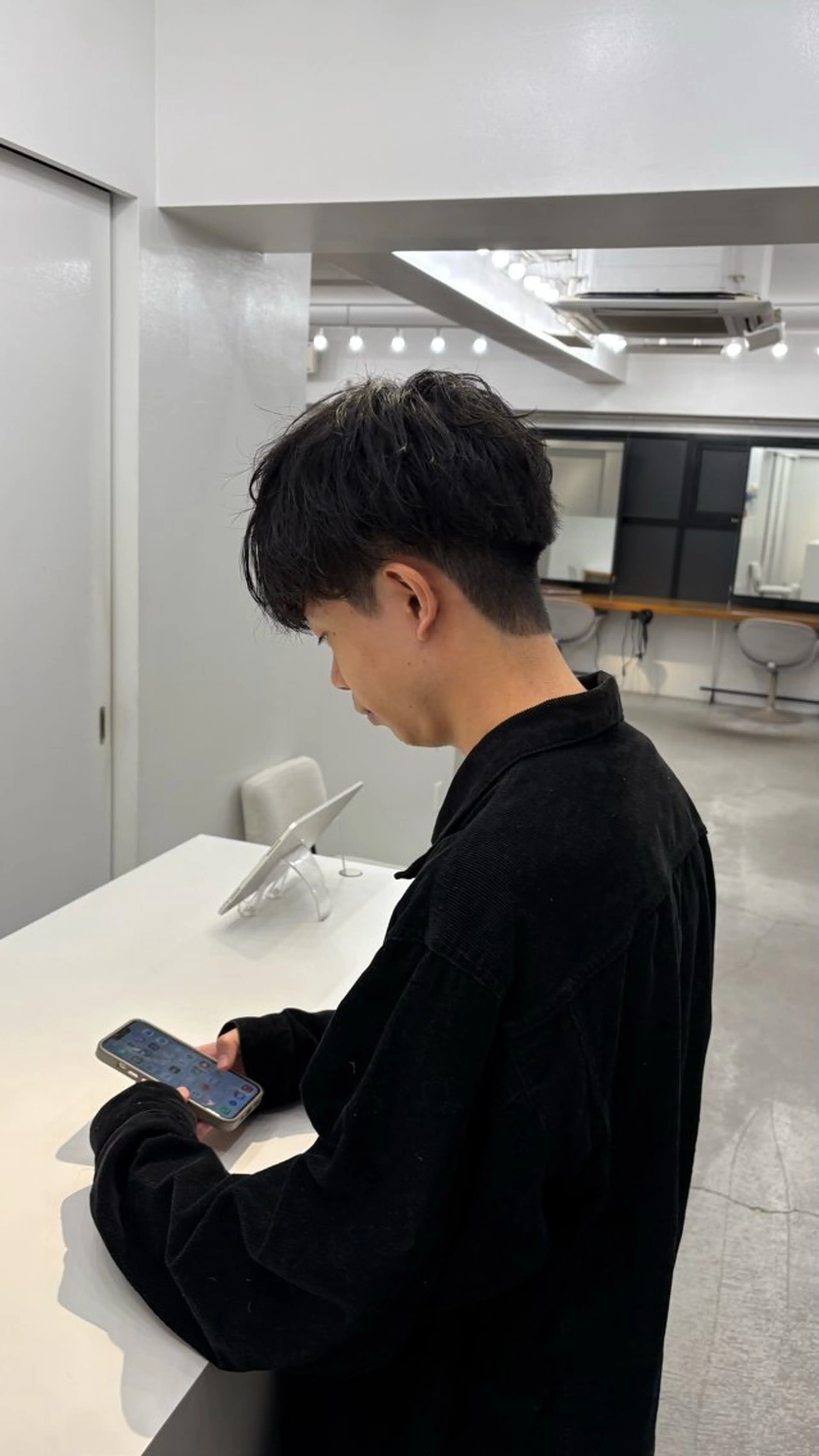 メンズ センターパート フェザーパーマ メンズパーマ メンズカット/パー マ/川越/成田最のヘアスタイル