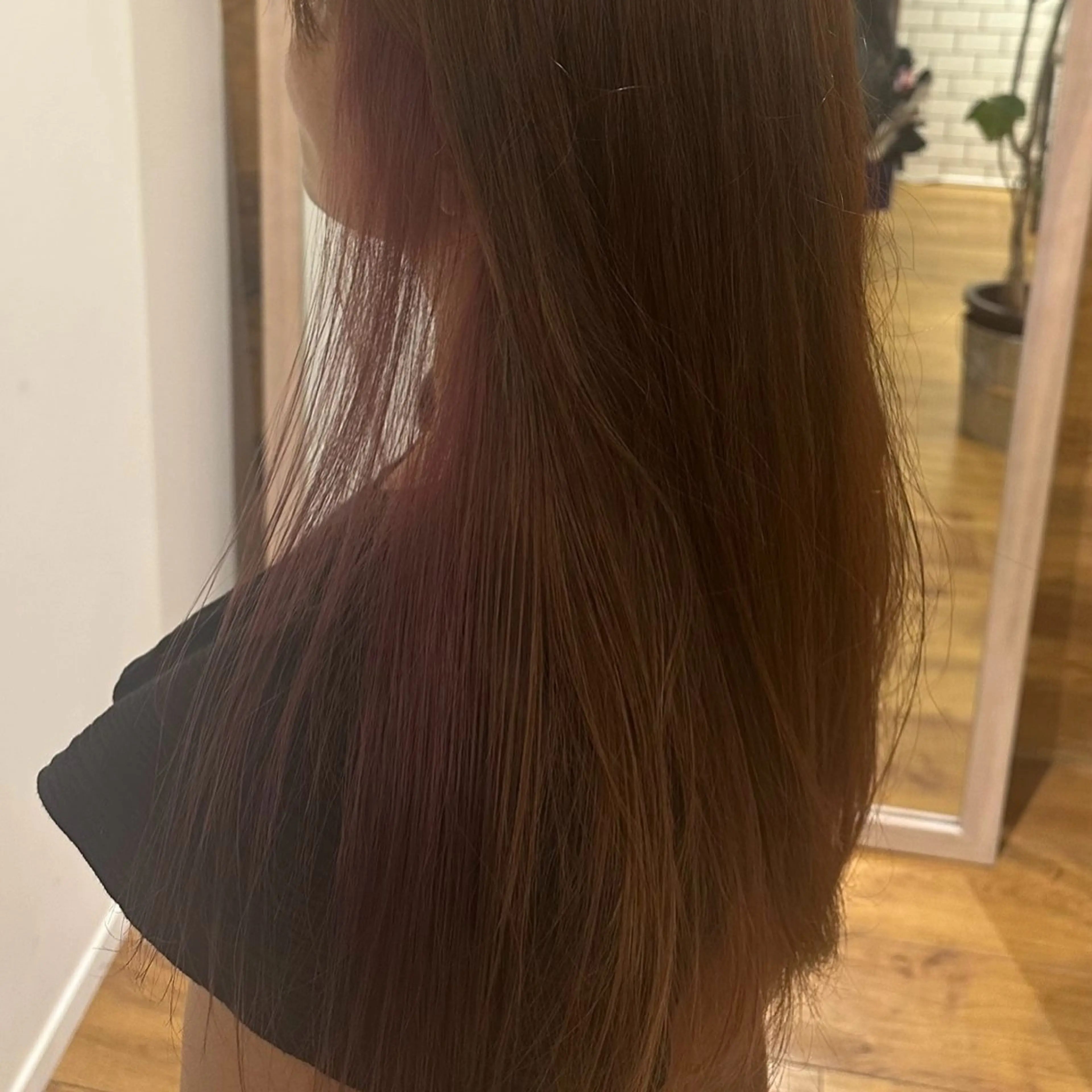 カラー ヘアカラー 西澤 希のヘアスタイル