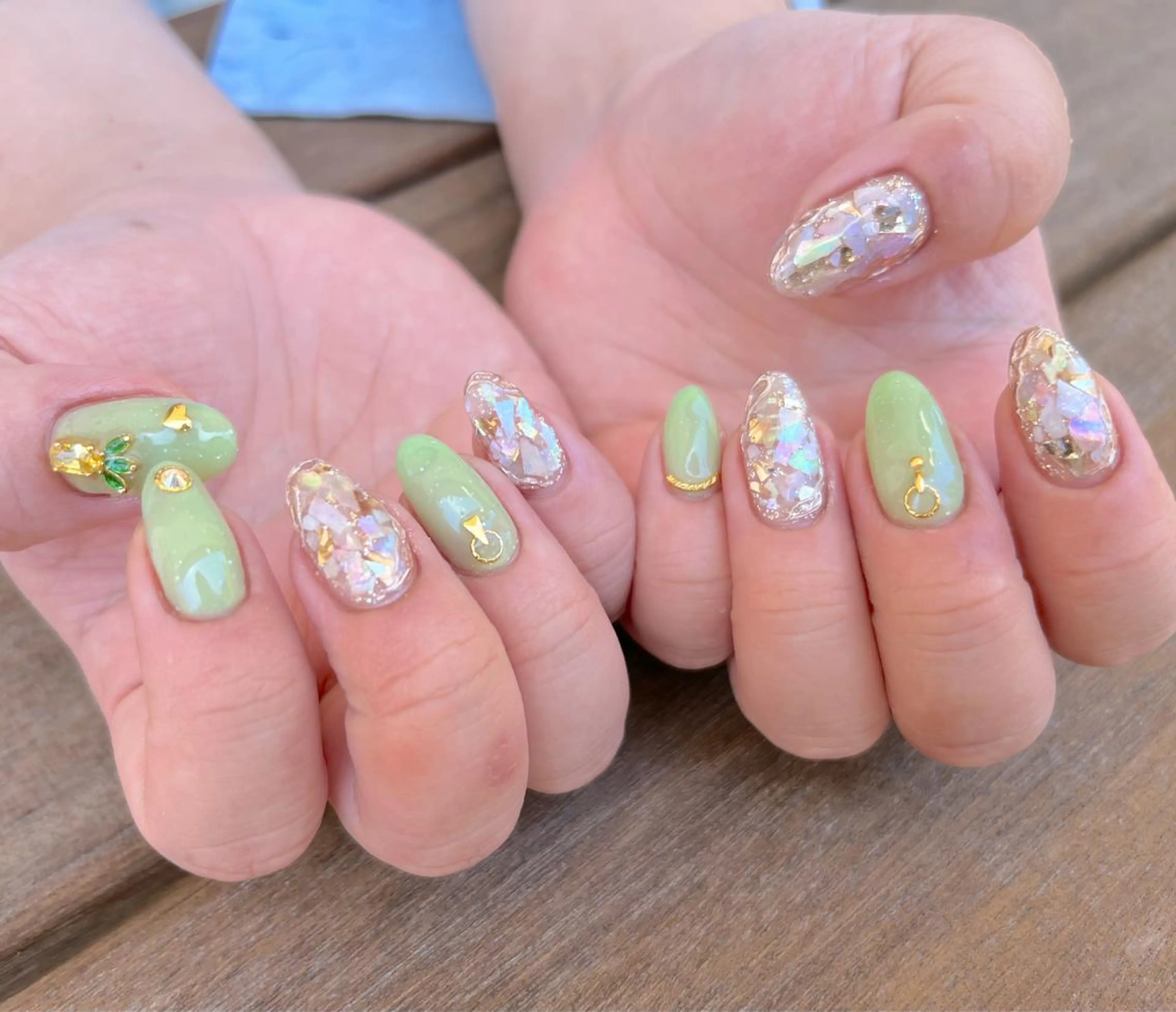 ネイル eclale nのネイルデザイン