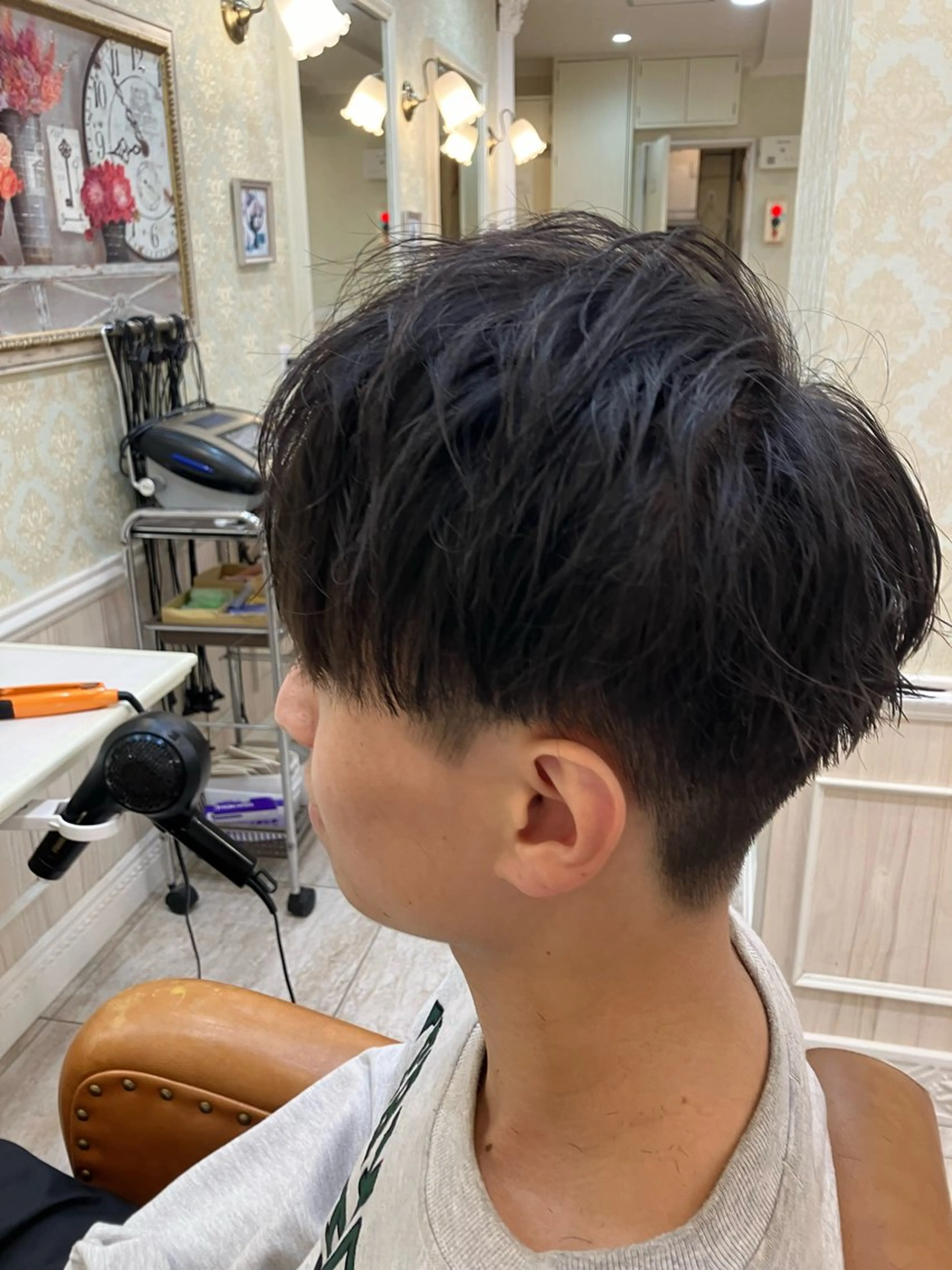 メンズ センターパート マッシュ メンズパーマ Tink 橋本 青空のヘアスタイル