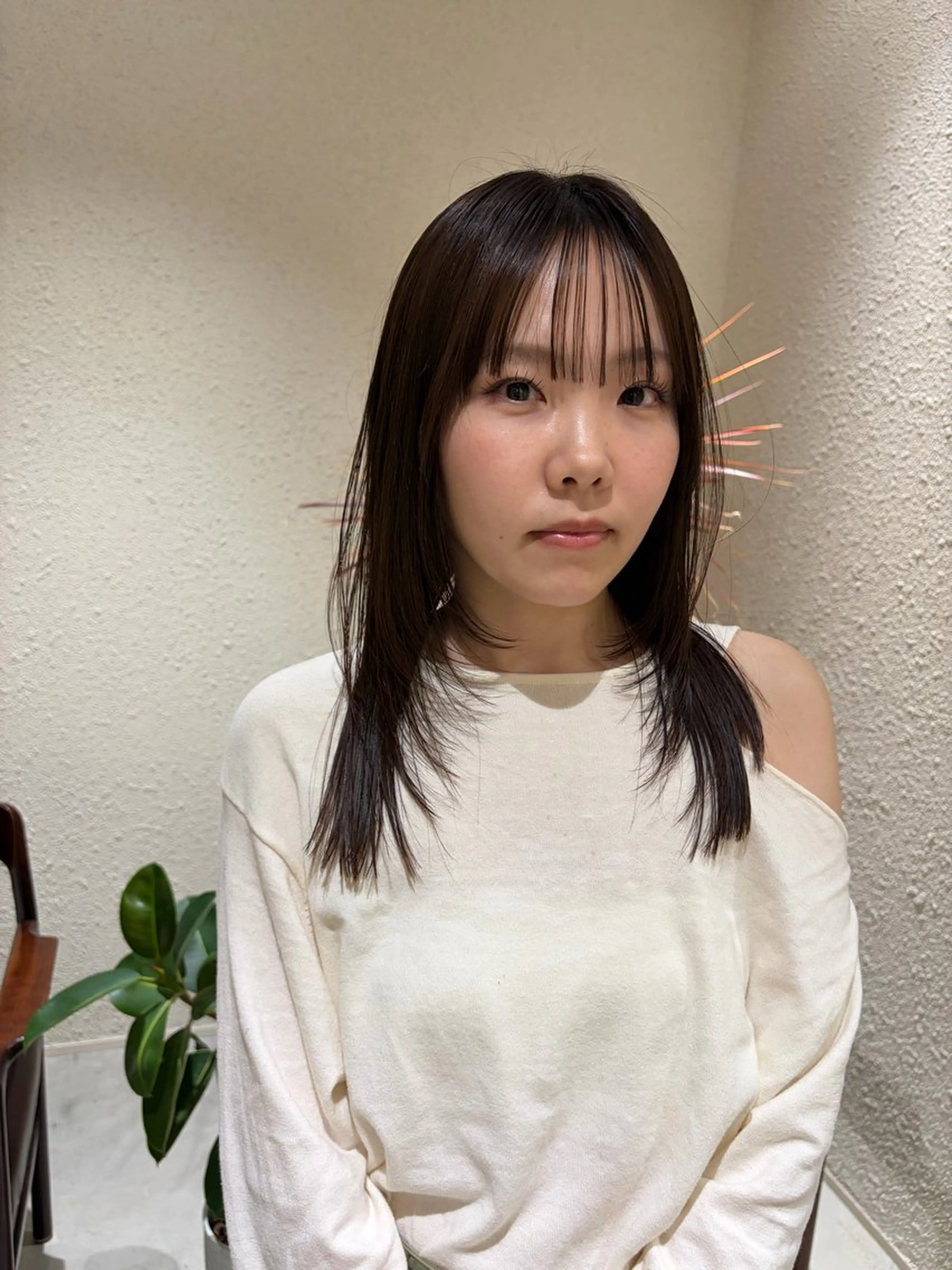 セミロング レイヤーカット カット que/清水 未蘭のヘアスタイル