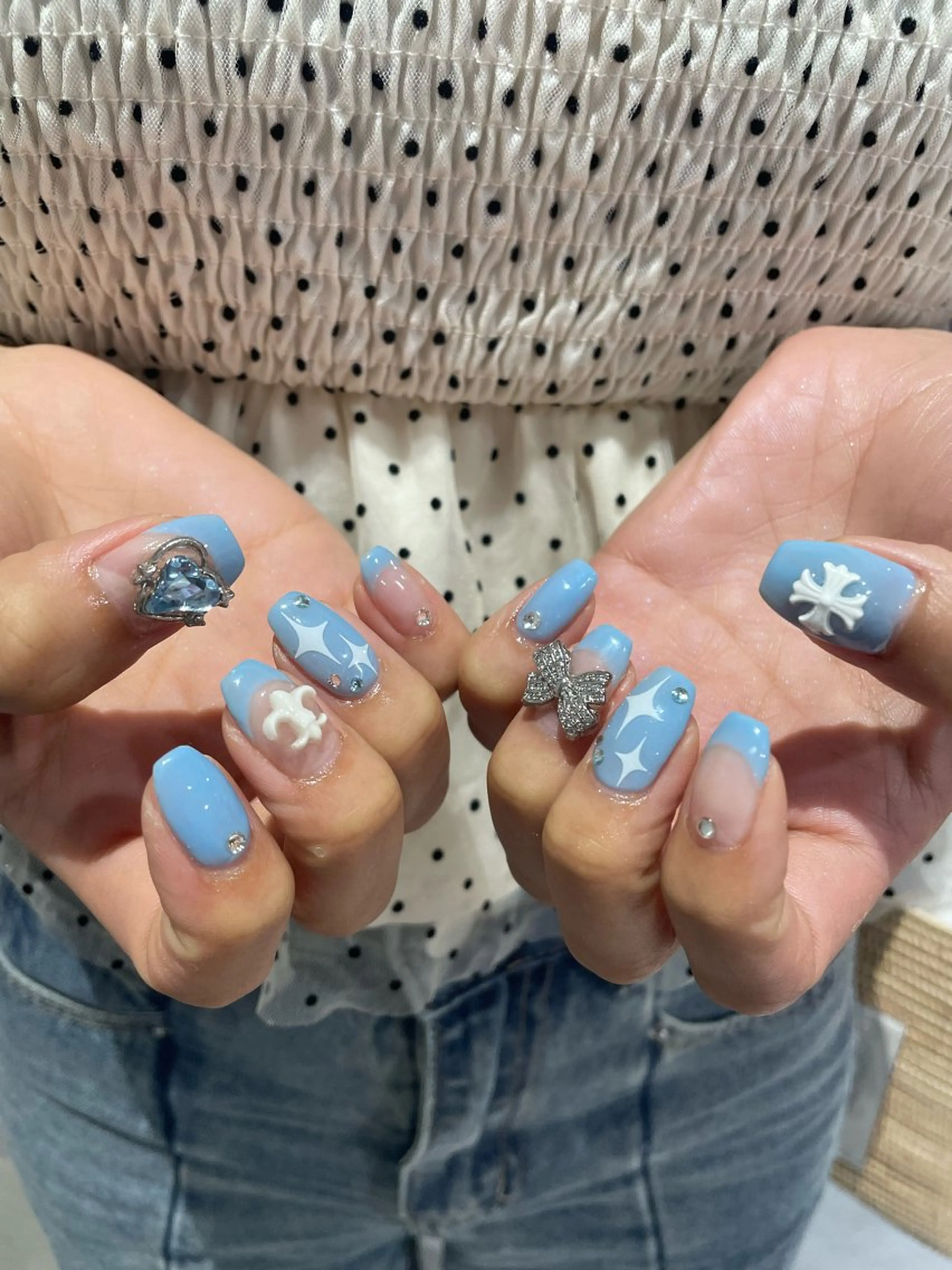 ネイル ハンドネイル ハンドケア amiLe 🎀yuunaのネイルデザイン