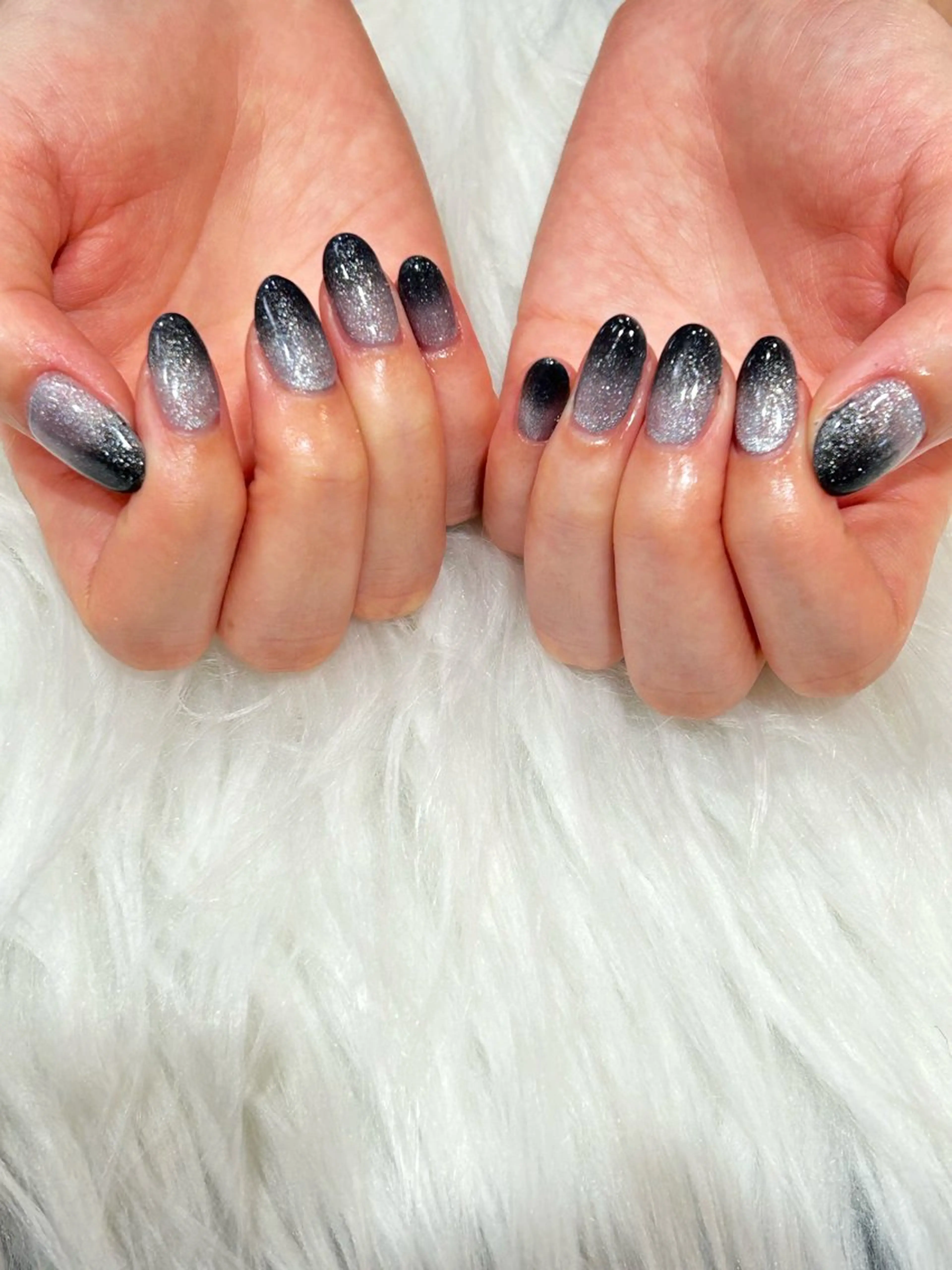 ネイル グラデーション マグネットネイル 前田 萌のネイルデザイン