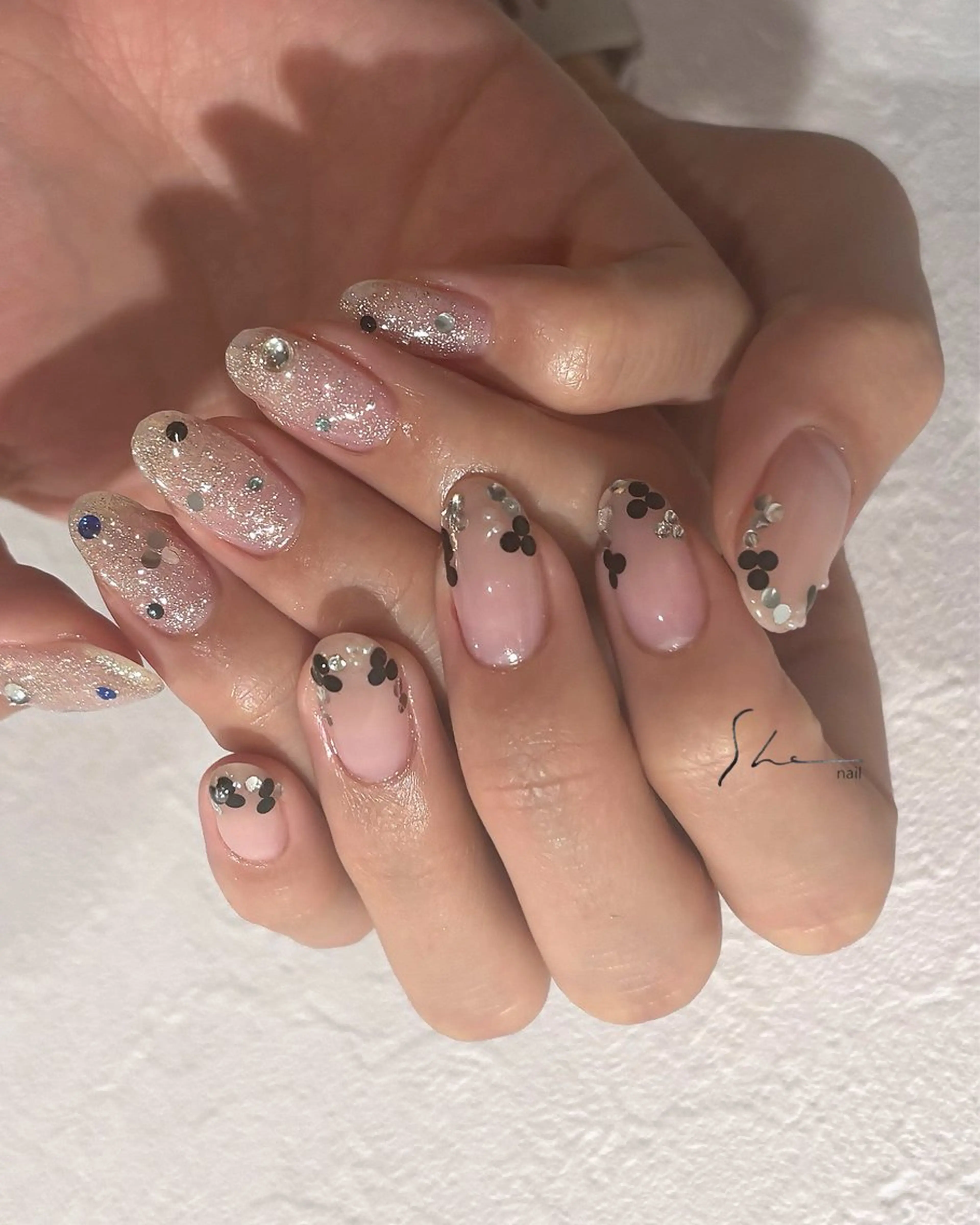 ネイル ハンドネイル SHE adusaのネイルデザイン