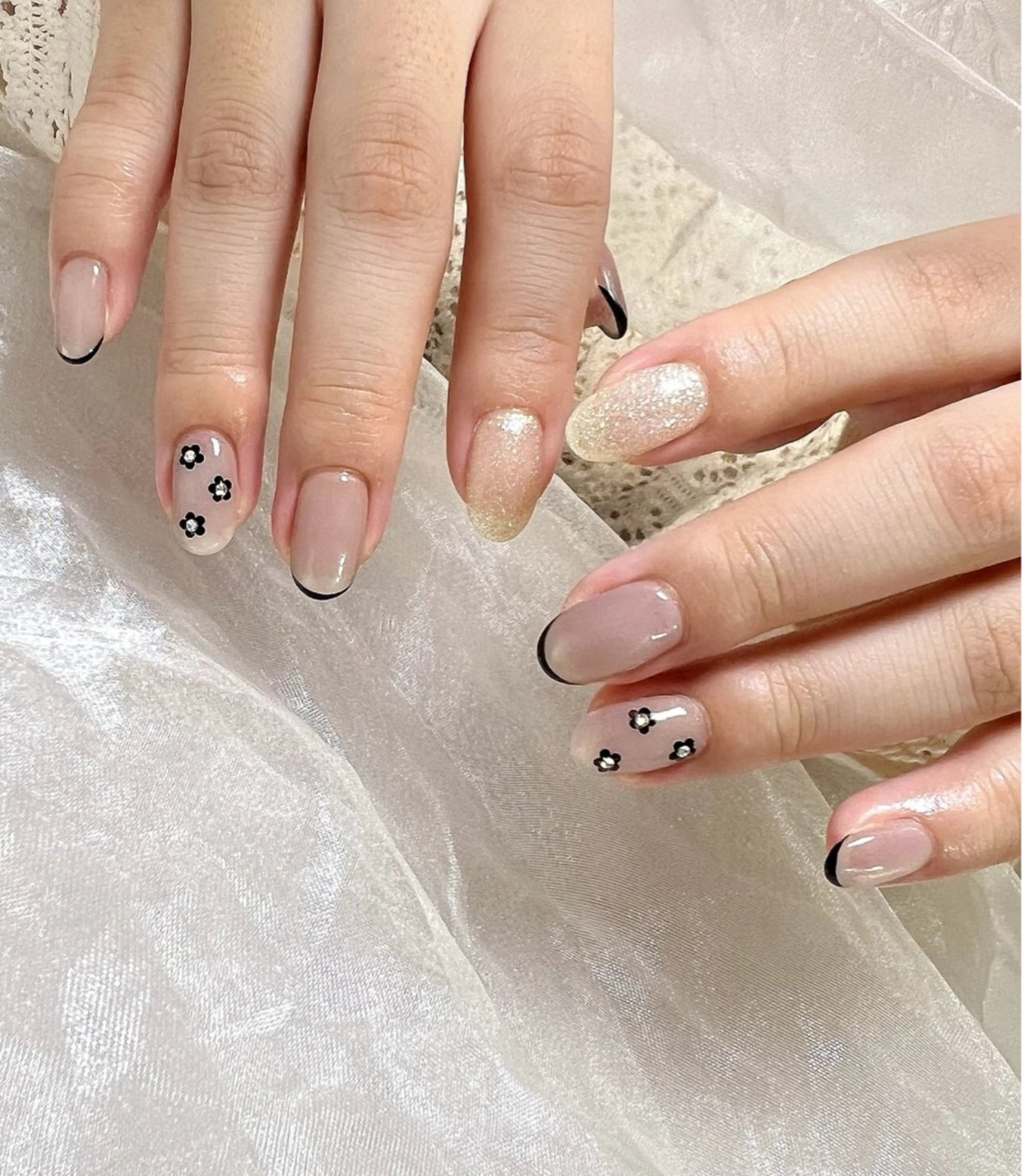 ネイル フットネイル フレンチネイル ジェルネイル 韓国ネイル ハンドネイル nail salon Lauleaのネイルデザイン