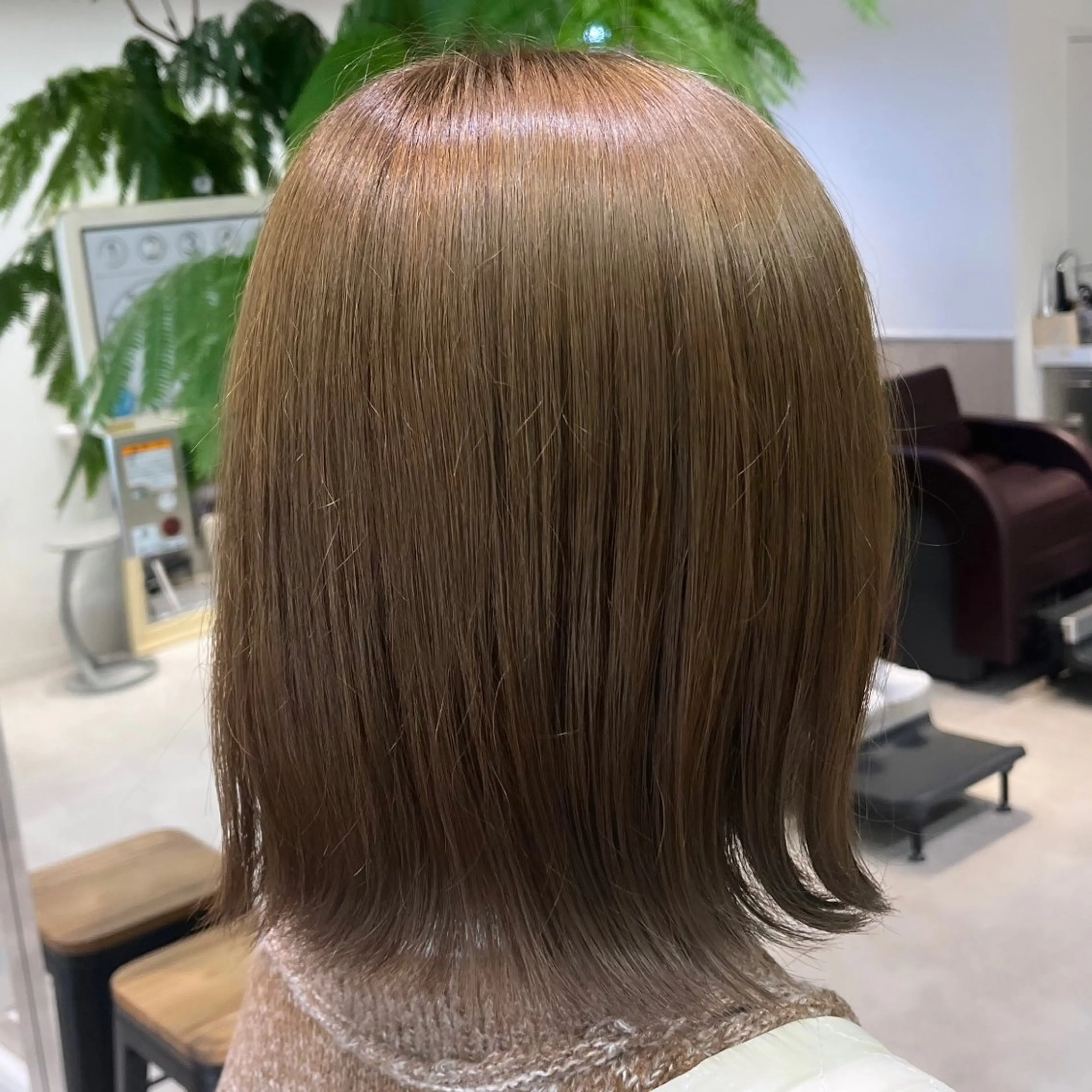 ミディアム omocha umiのヘアスタイル