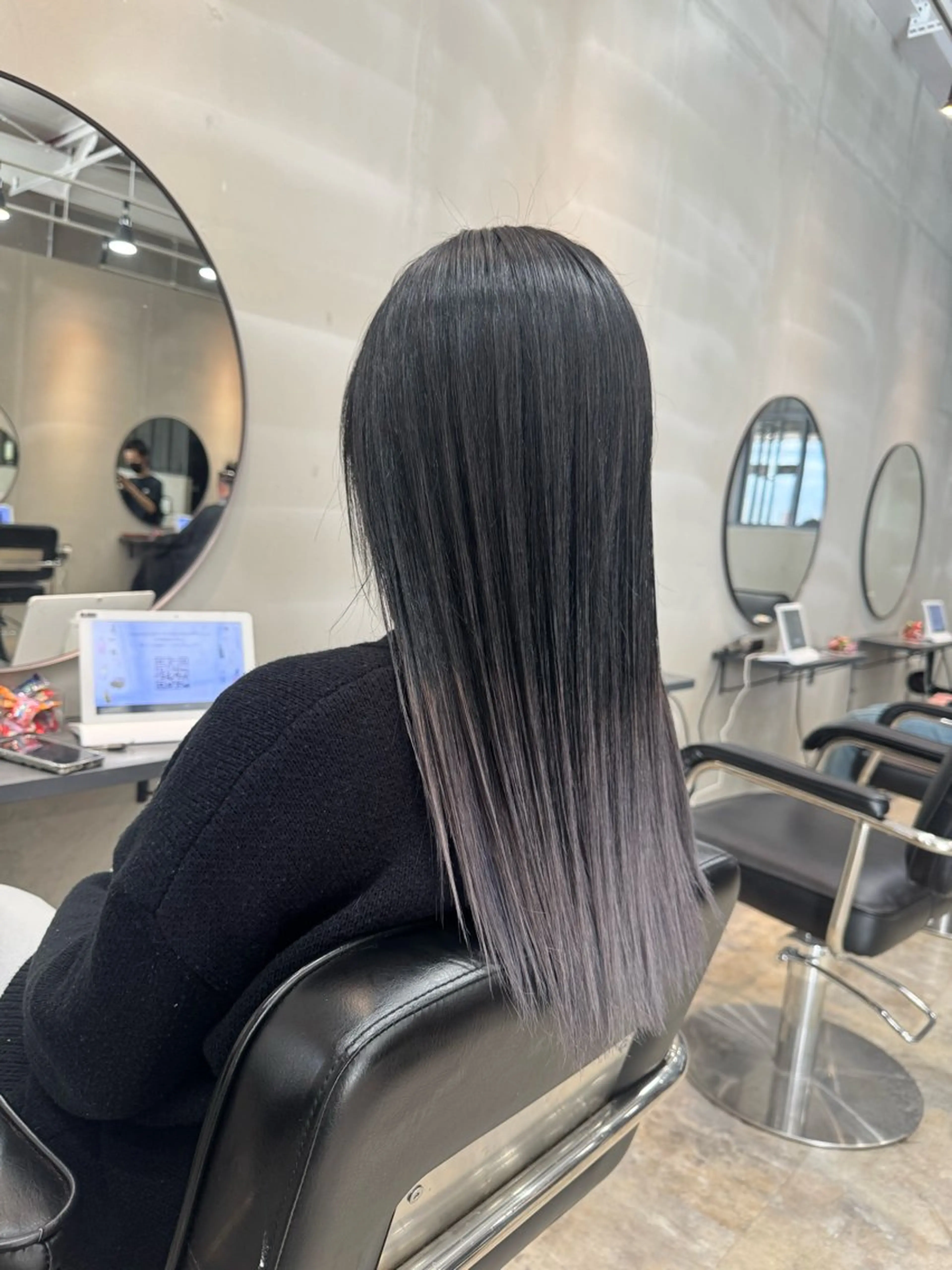 ロング カラー La fith hair leco【ラフィスヘアー　レコ】所属・阪田 素規のヘアスタイル