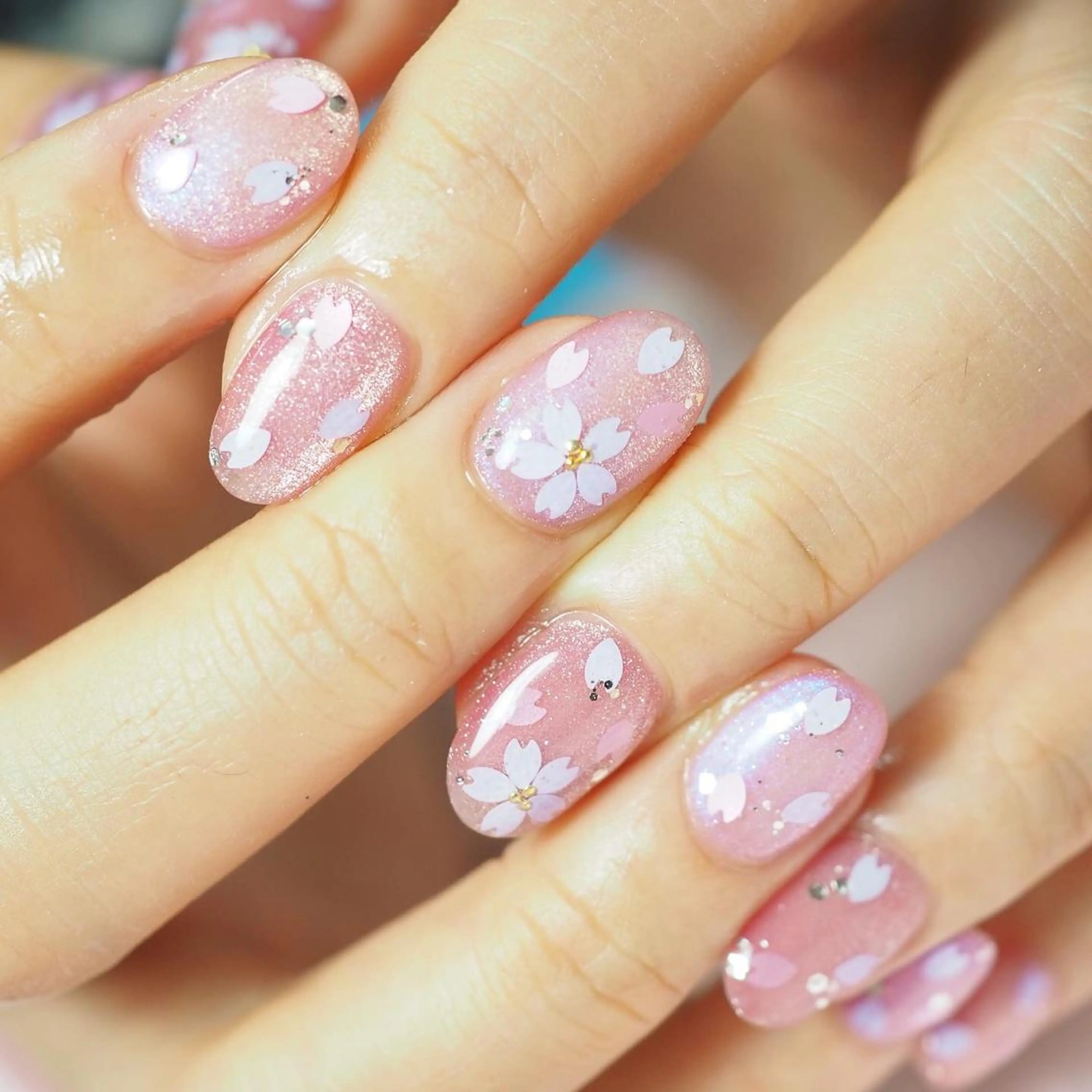 ネイル ハンドネイル 深爪を断らない スカルプ高評価店のネイルデザイン