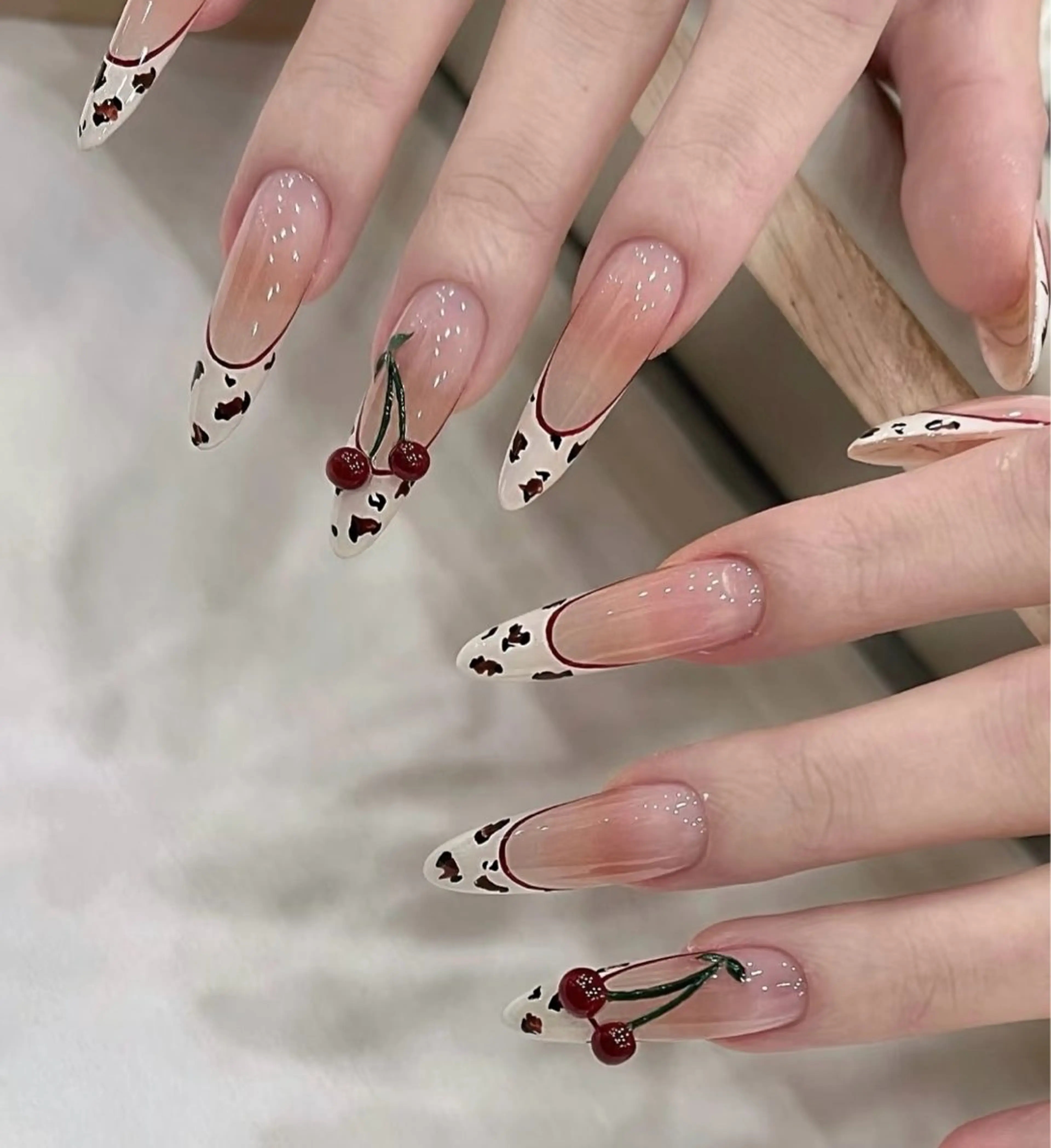 ネイル 菲菲ネイルサロン所属・FJ ネイルサロンのネイルデザイン