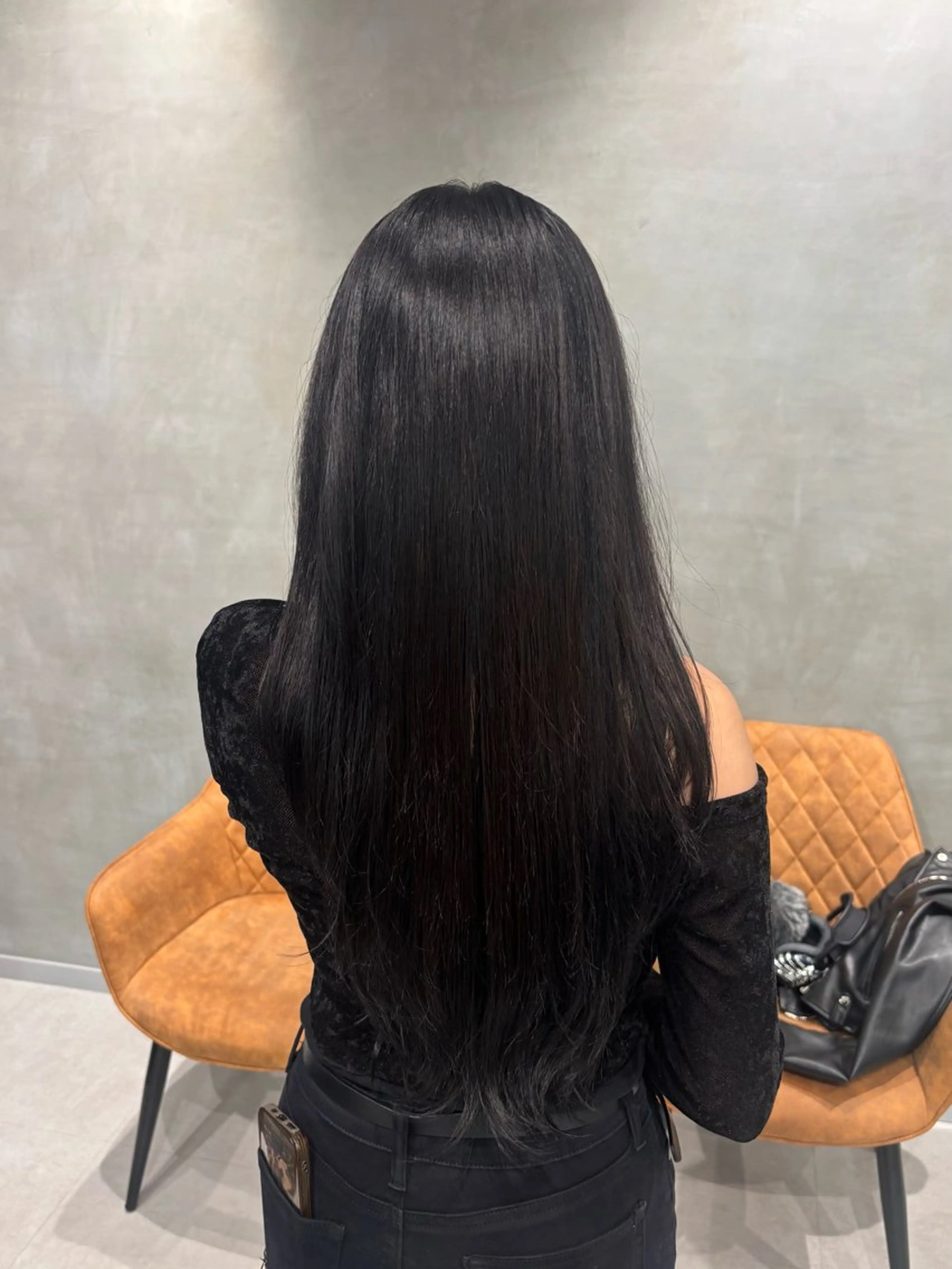 ロング カラー 黒髪 ブルーカラー ブルーブラック 透明感カラー 似合わせカット ヘアカラー トリートメント 艶カラー✨️縮毛矯正 ×耳ツボ💠mamiのヘアスタイル