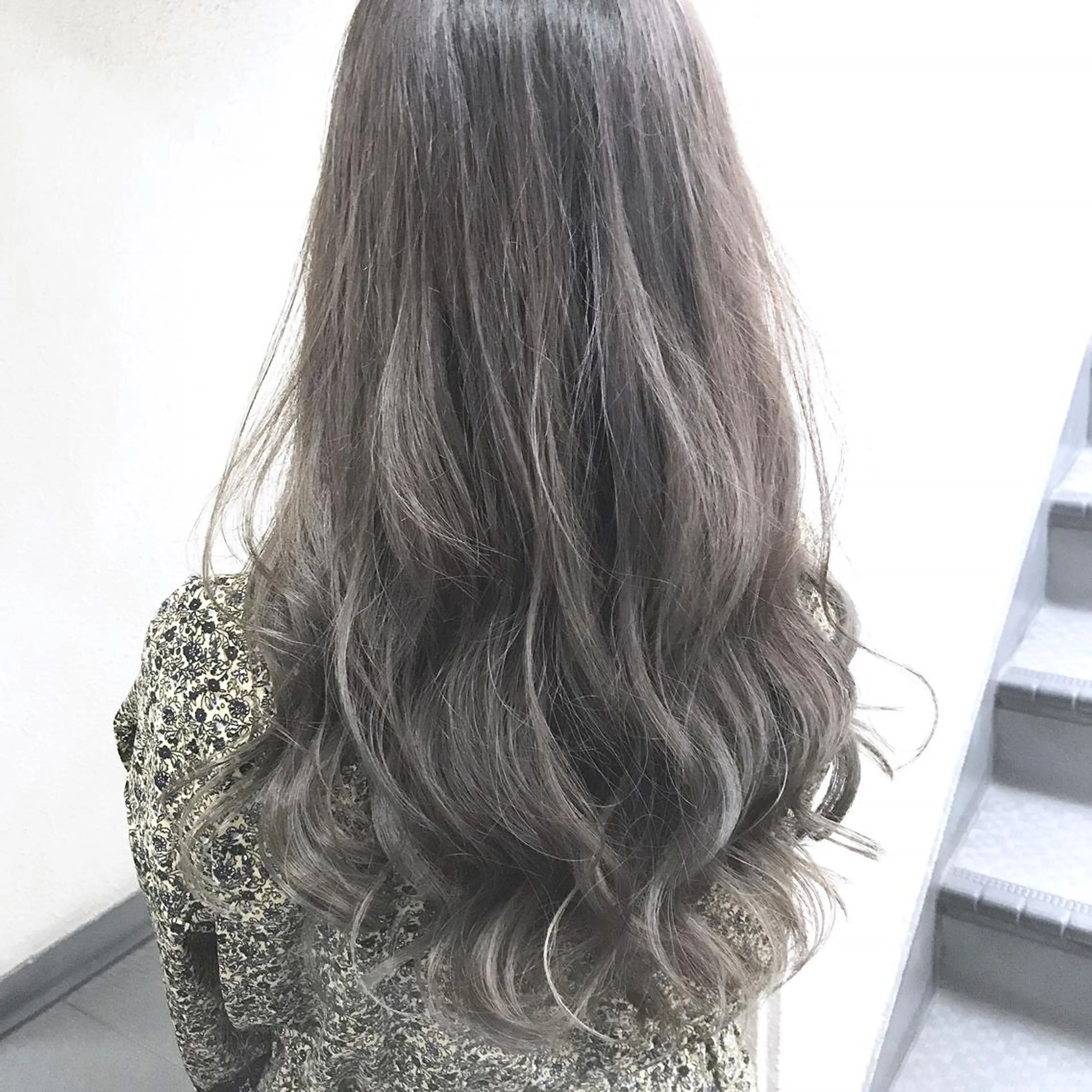 セミロング カラー カット ヘアカラー トリートメント 💎髪質改善💎 デザイナーshinのヘアスタイル