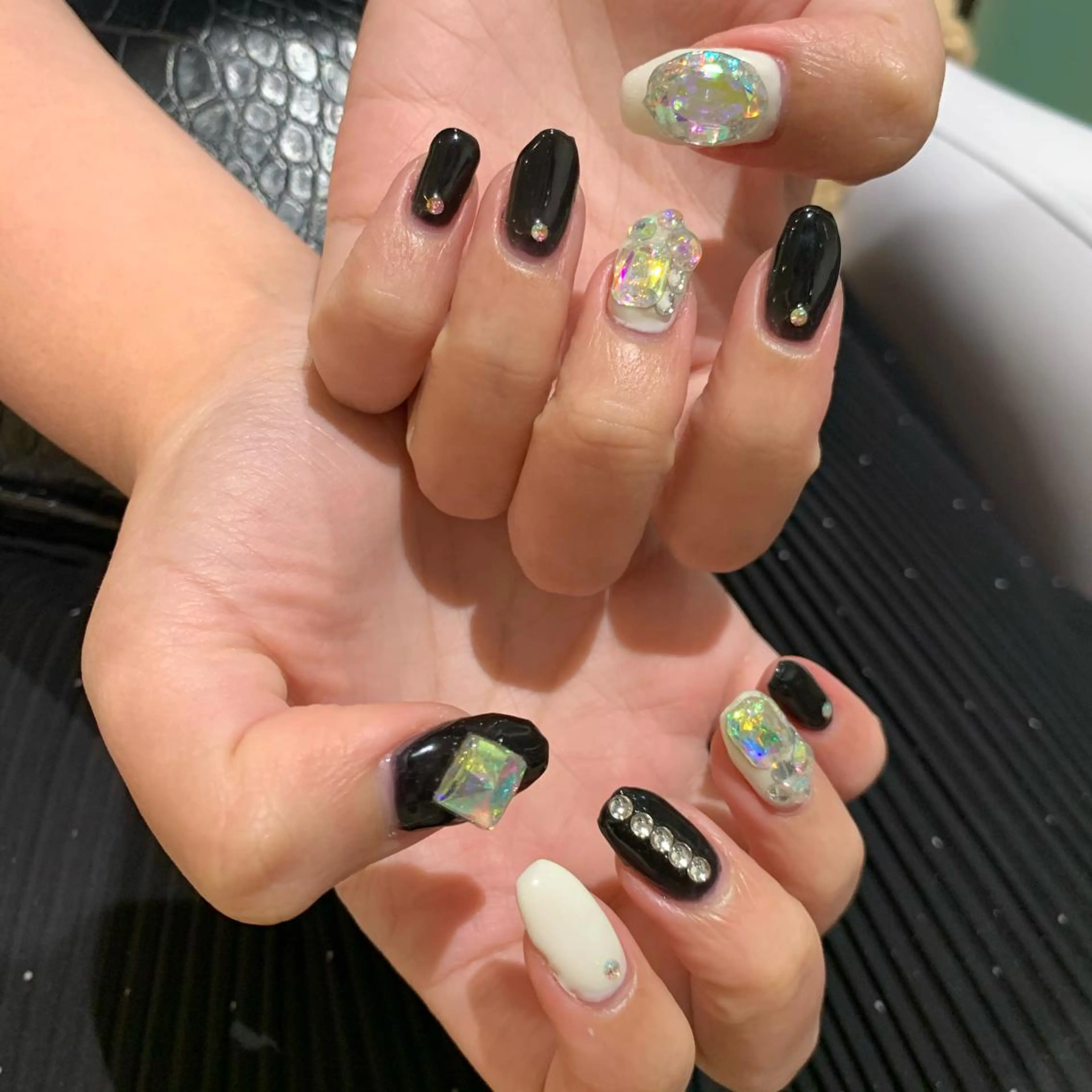 ネイル AO所属・RISAKO 艶髪モテヘア🎀府中のヘアスタイル