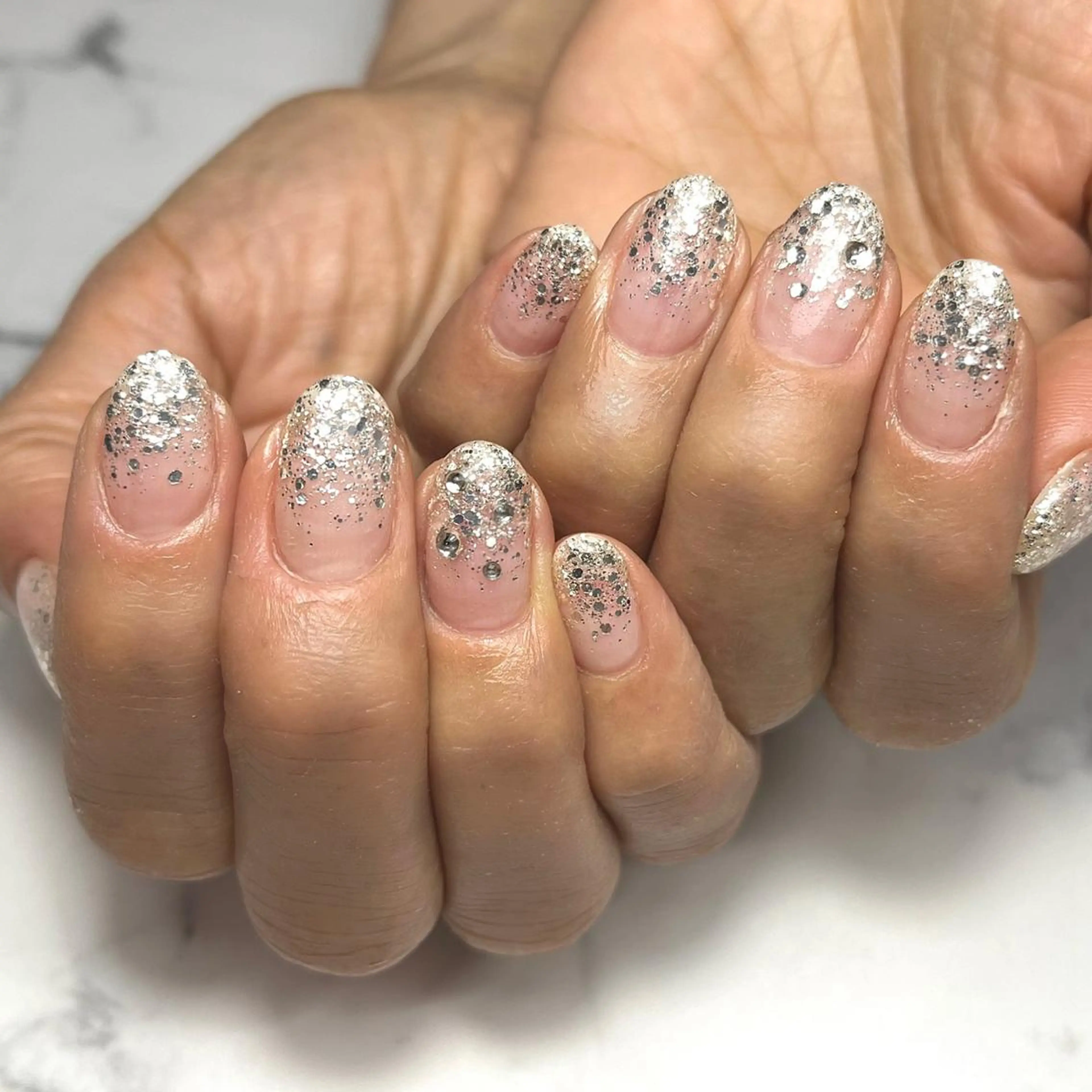 ネイル アートネイル ジェルネイル グラデーション ホログラムネイル キラキラネイル ハンドネイル NAIL NOWのネイルデザイン