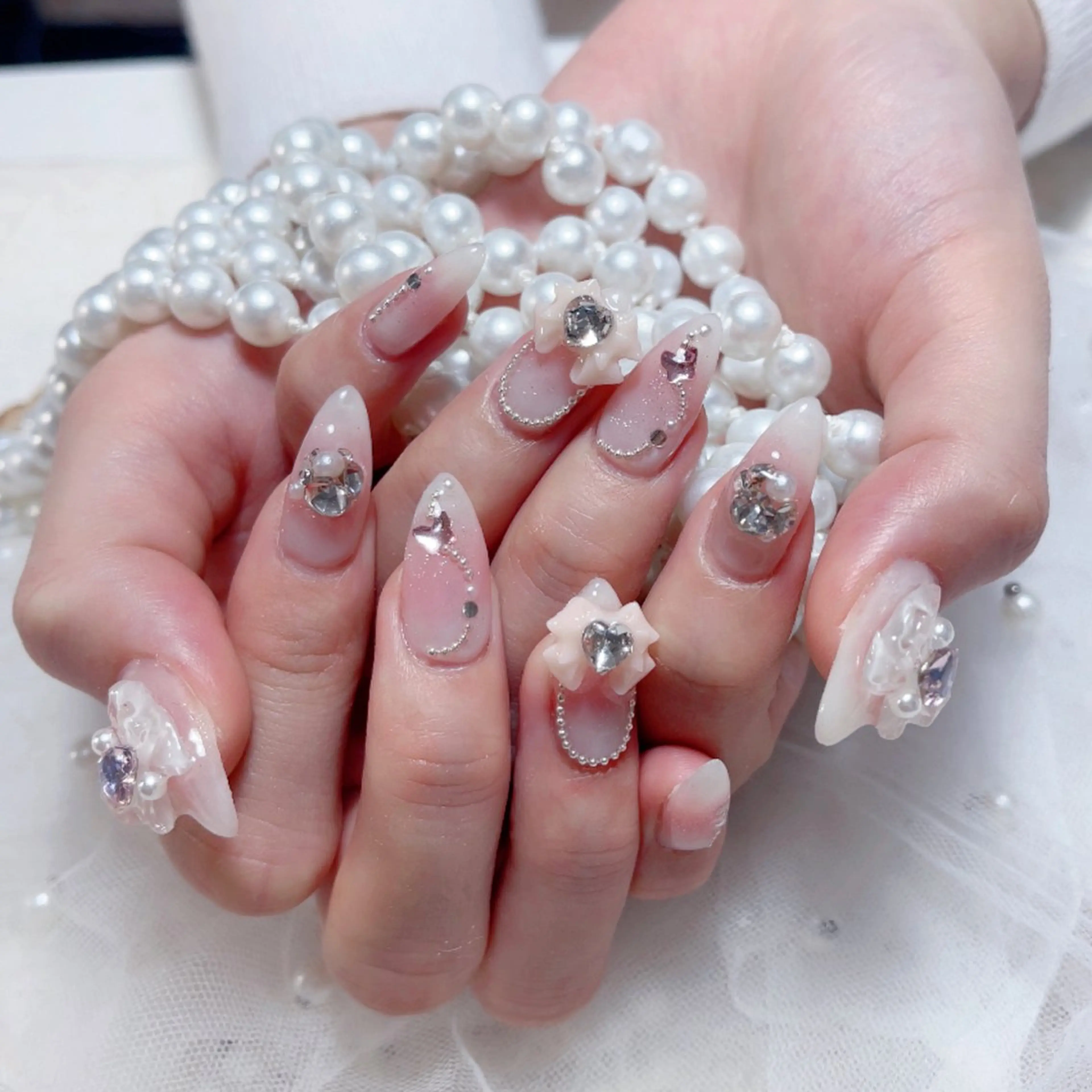 ネイル ハンドネイル M🌷nail 長さだし専門店のネイルデザイン