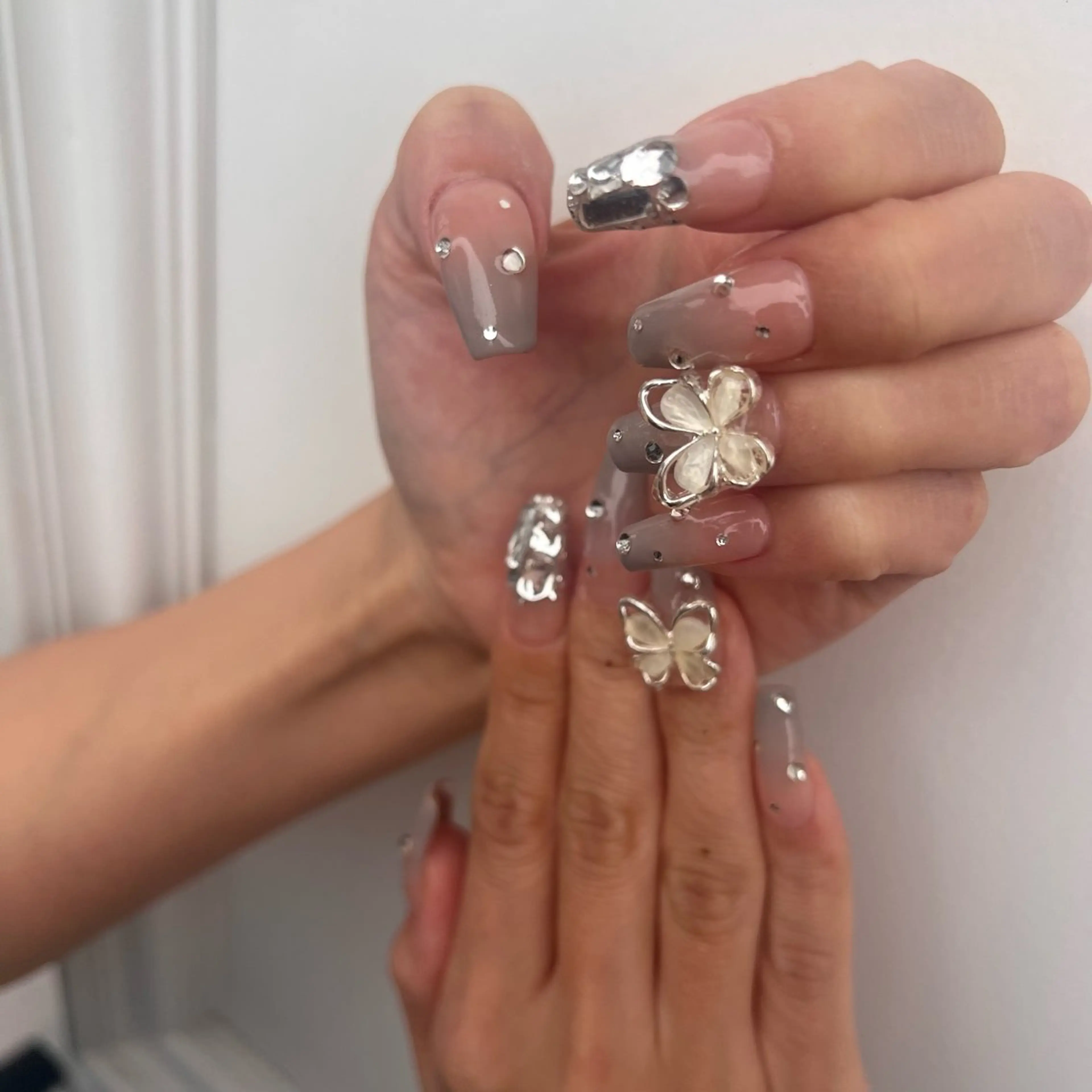 ネイル nailstudio ′ecoleのネイルデザイン