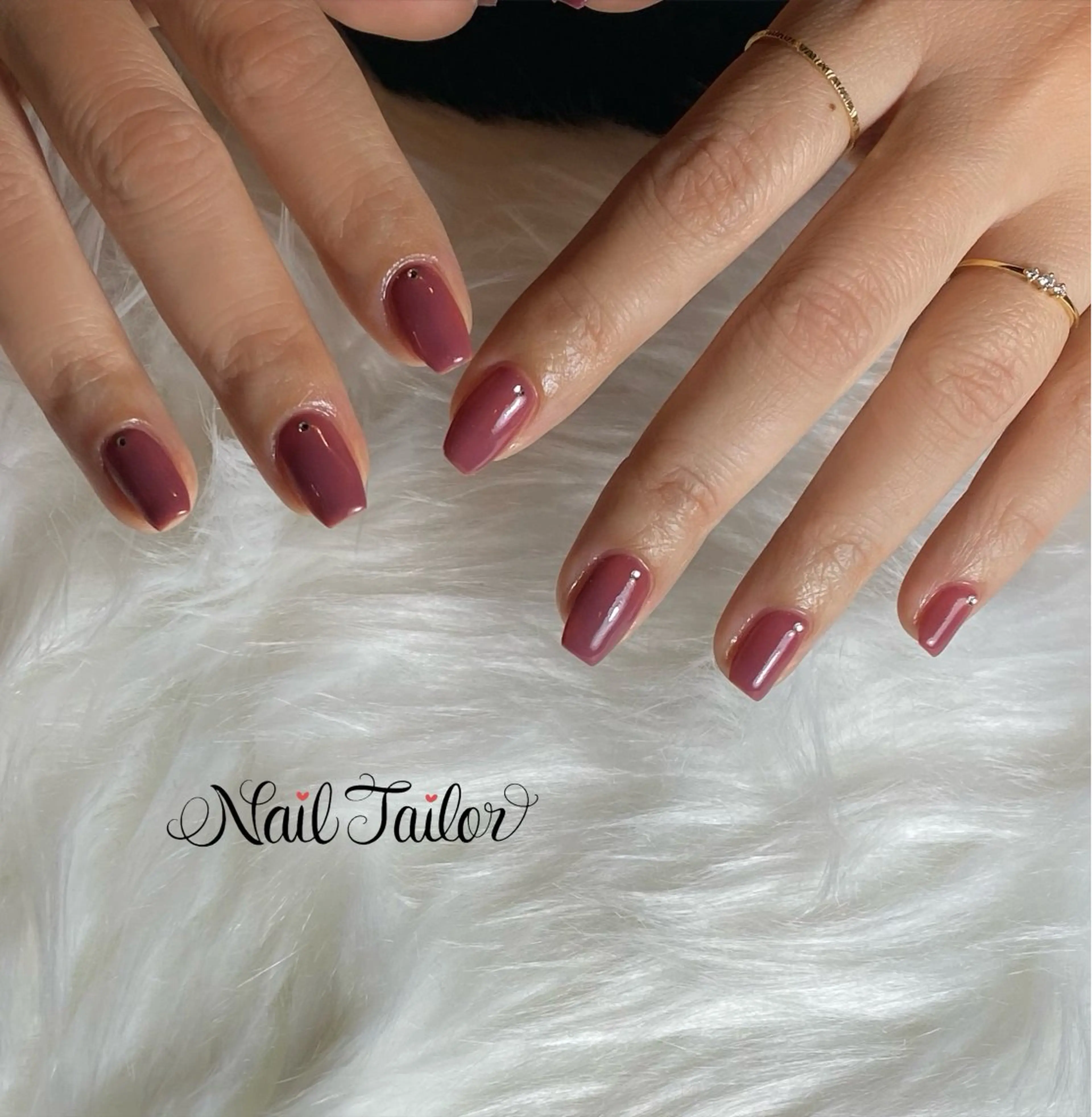 ネイル 入学式 氷ネイル・うるうるネイル ワンカラーネイル ピンク シンプルネイル ハンドネイル NailTailor ネイルテイラーのネイルデザイン